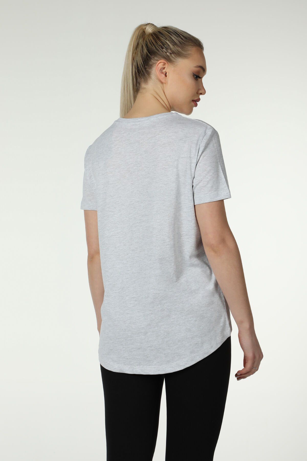 Kadın Bisiklet Yaka Kısa Kollu Regular Fit Baskılı Tişört