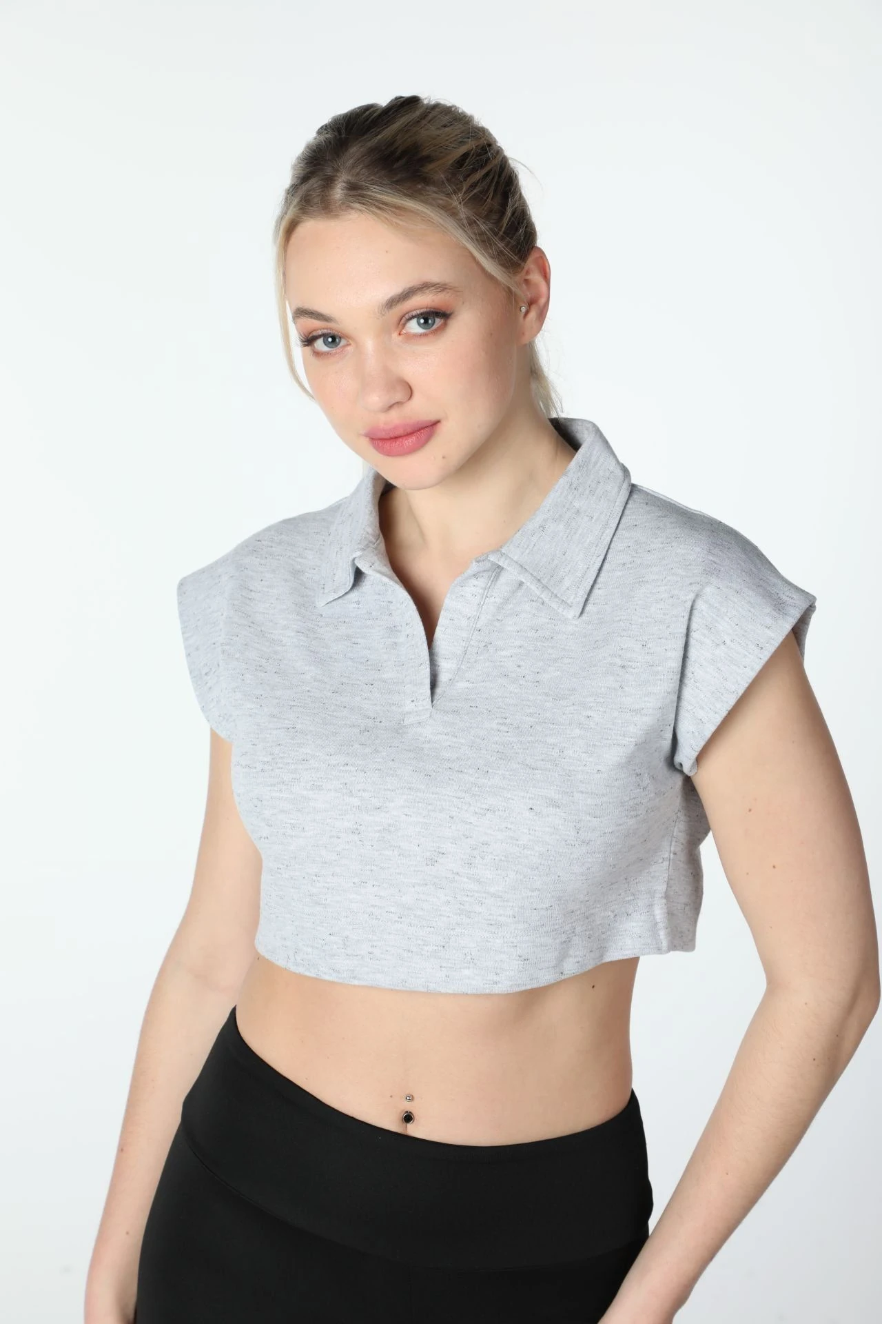 Kadın Polo Yaka Regular Fit Basic Crop - Kırçıllı Gri