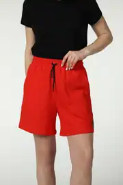 Kırmızı