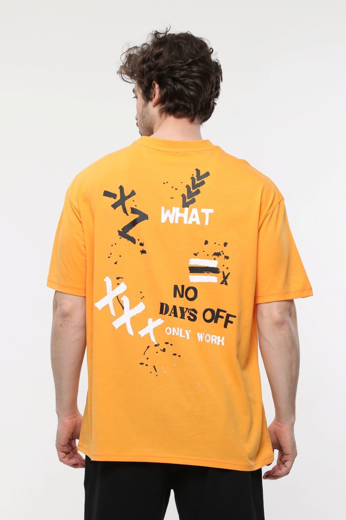 Erkek Bisiklet Yaka Kısa Kollu Oversize Fit Baskılı Tişört - Rufus - Oranj