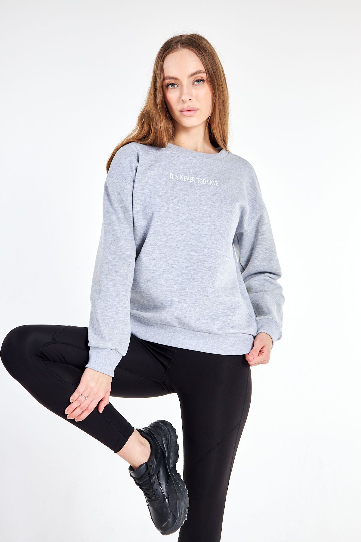 Kadın Bisiklet Yaka Regular Fit Baskılı Sweatshirt - Gri Melanj
