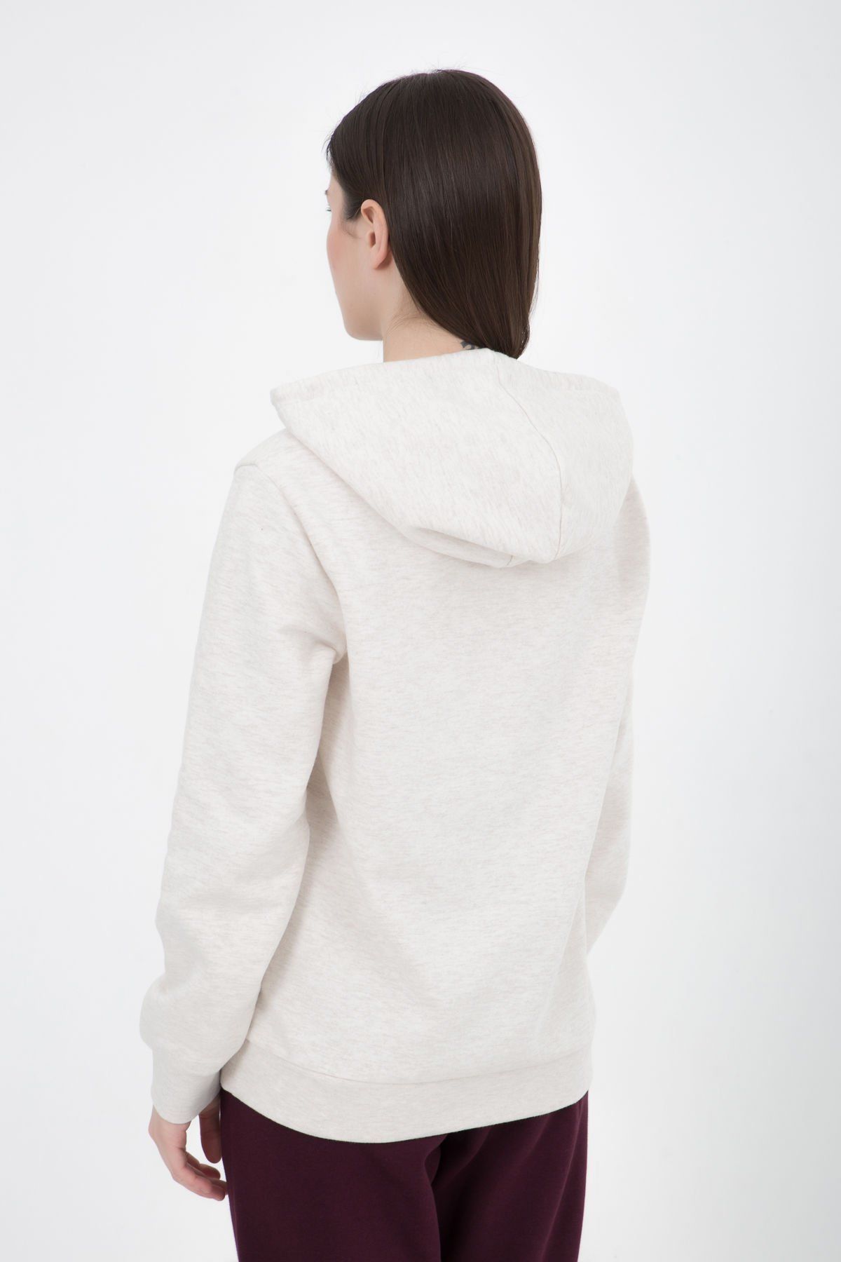 Kadın Kapüşonlu Regular Fit Şardonlu Baskılı Sweatshirt - Ekru