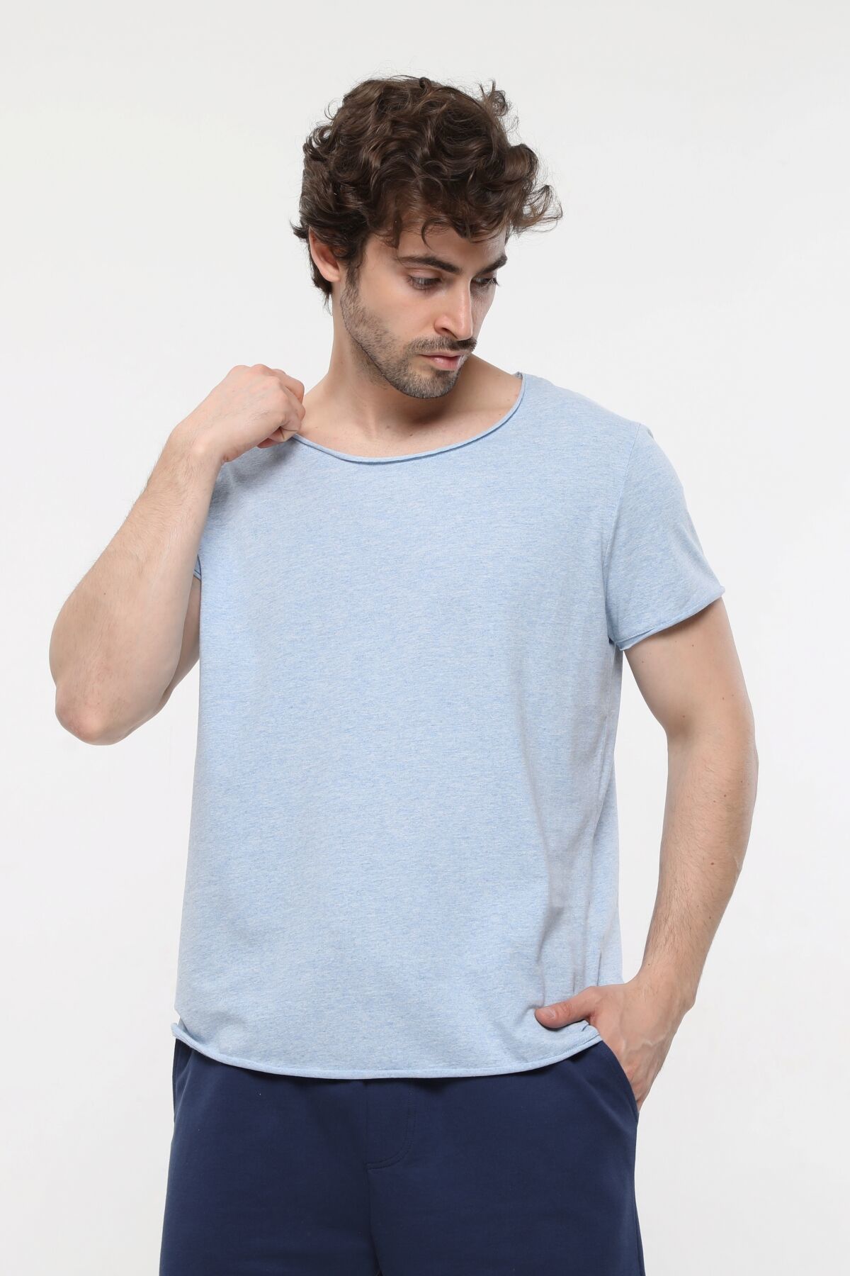 Erkek Kayık Yaka Kısa Kollu Regular Fit Basic Tişört - Mavi Melanj