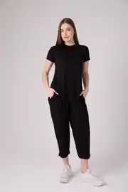 Siyah