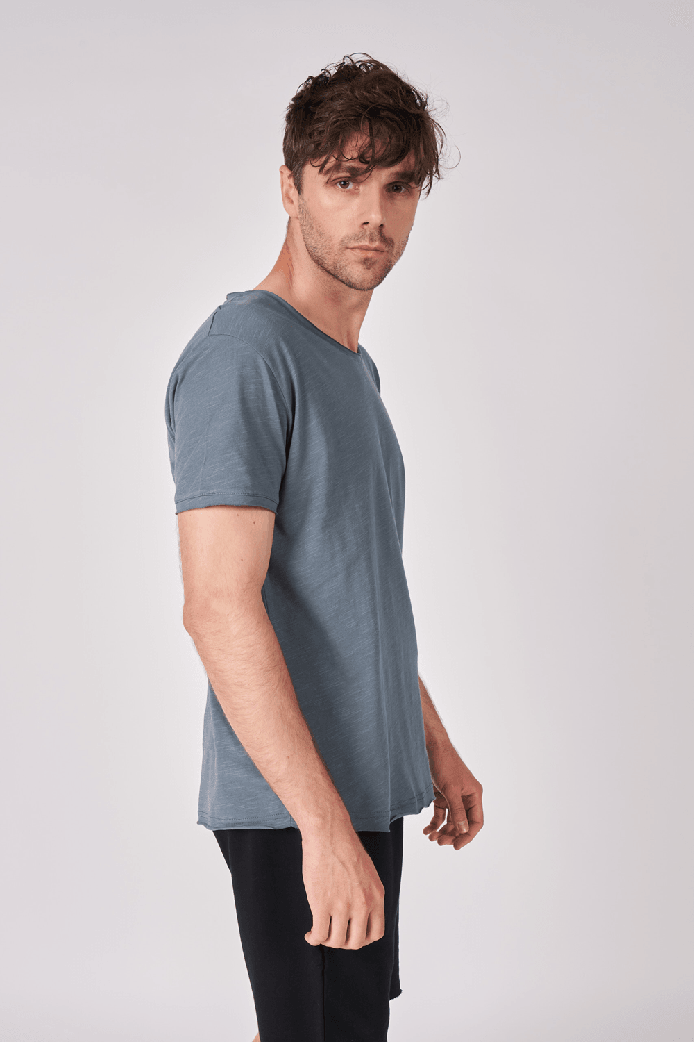 Erkek Kayık Yaka Kısa Kollu Regular Fit Basic Tişört