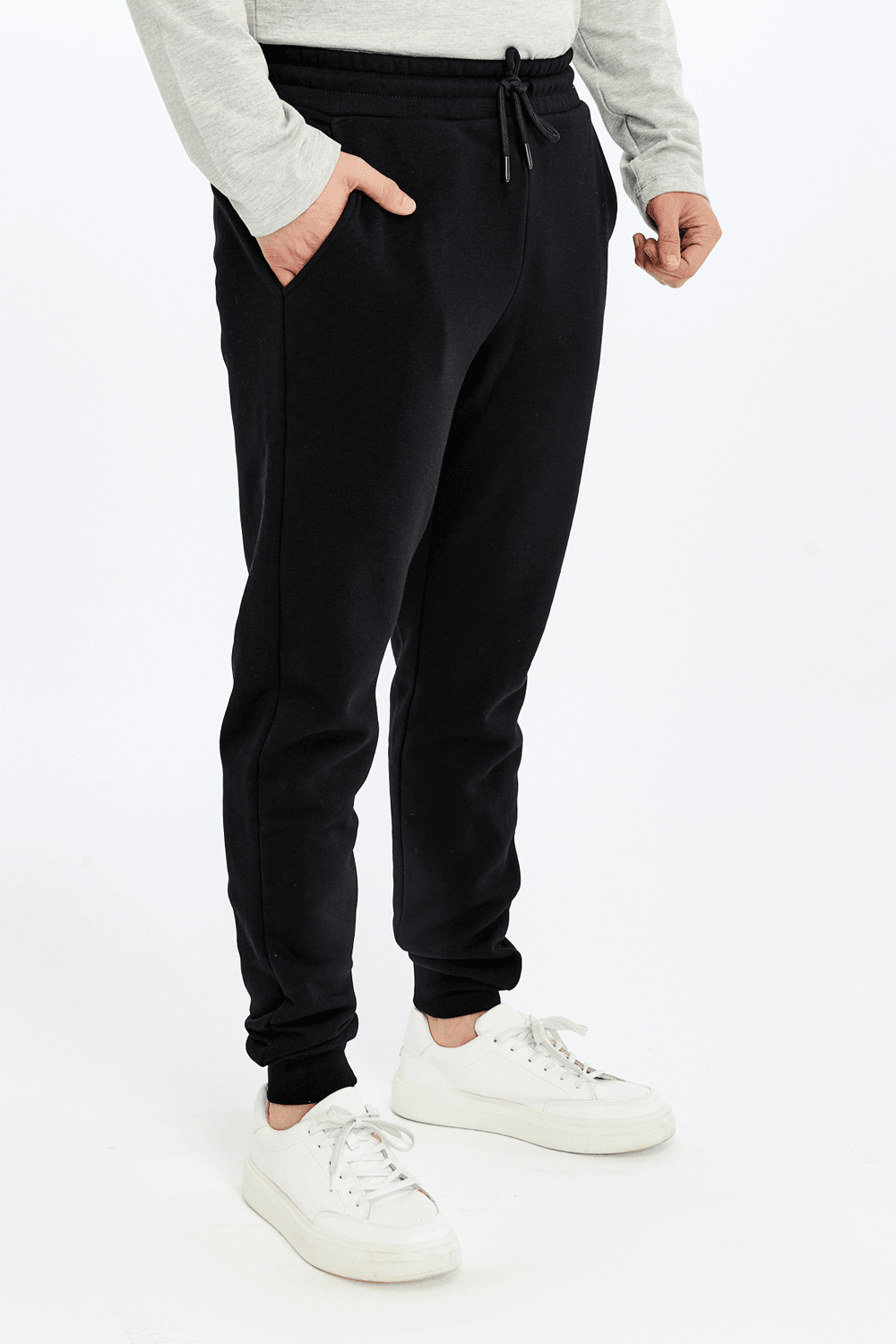 Erkek Lastikli Paça Regular Fit Jogger Eşofman Altı - SİYAH