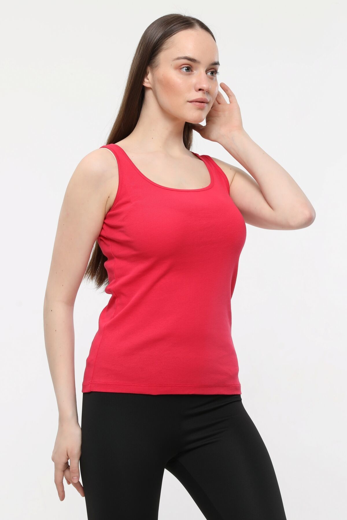 Kadın U Yaka Sıfır Kol Regular Fit Basic Geniş Askılı Tişört - FUŞYA