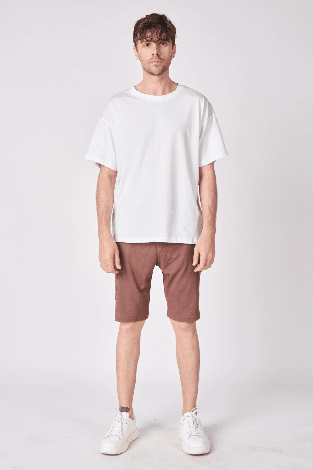 Erkek Kargo Cepli Jakarlı Regular Fit Bermuda - KAHVE