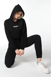 Siyah