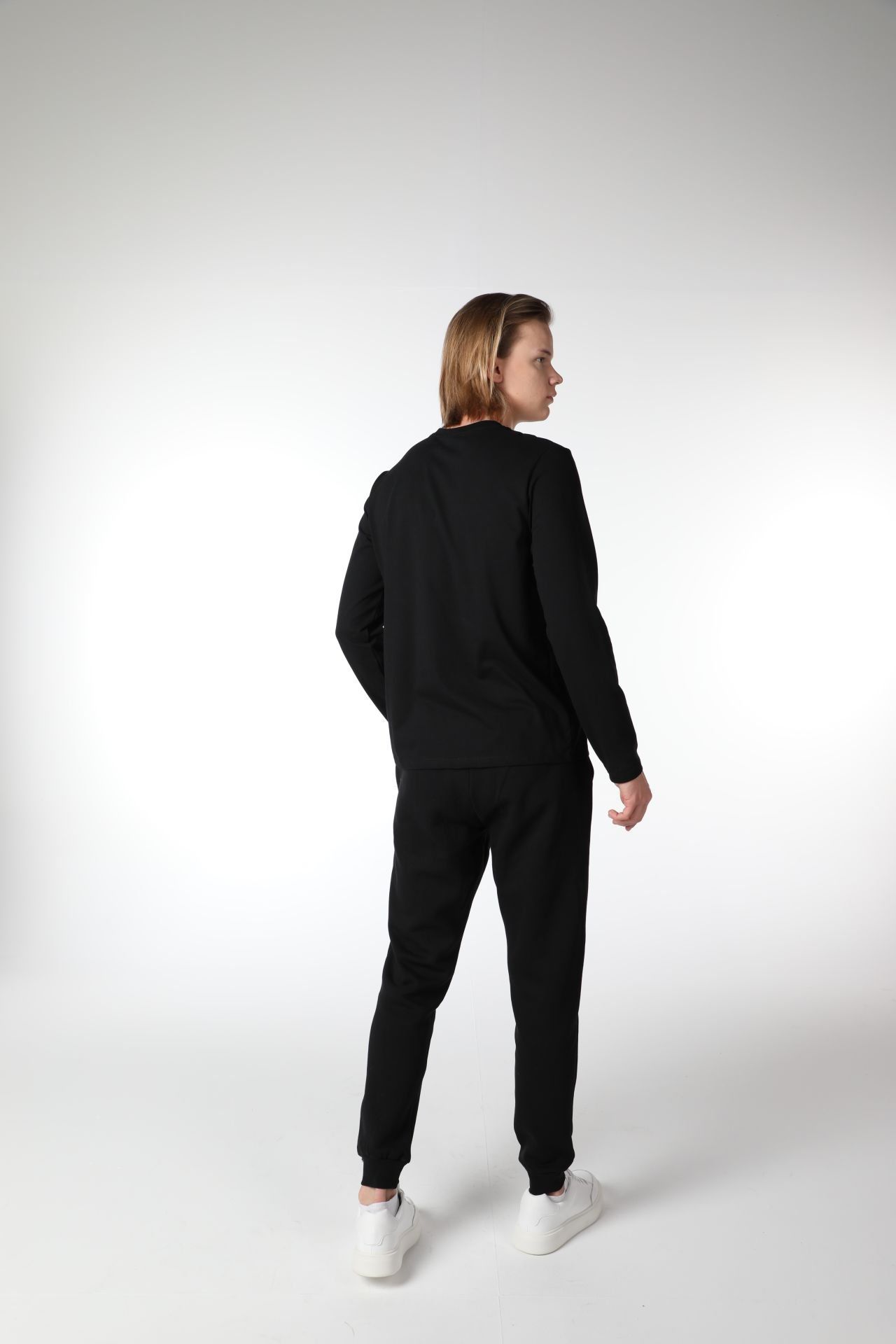 Erkek Bisiklet Yaka Uzun Kollu Regular Fit Basic Tişört - Siyah