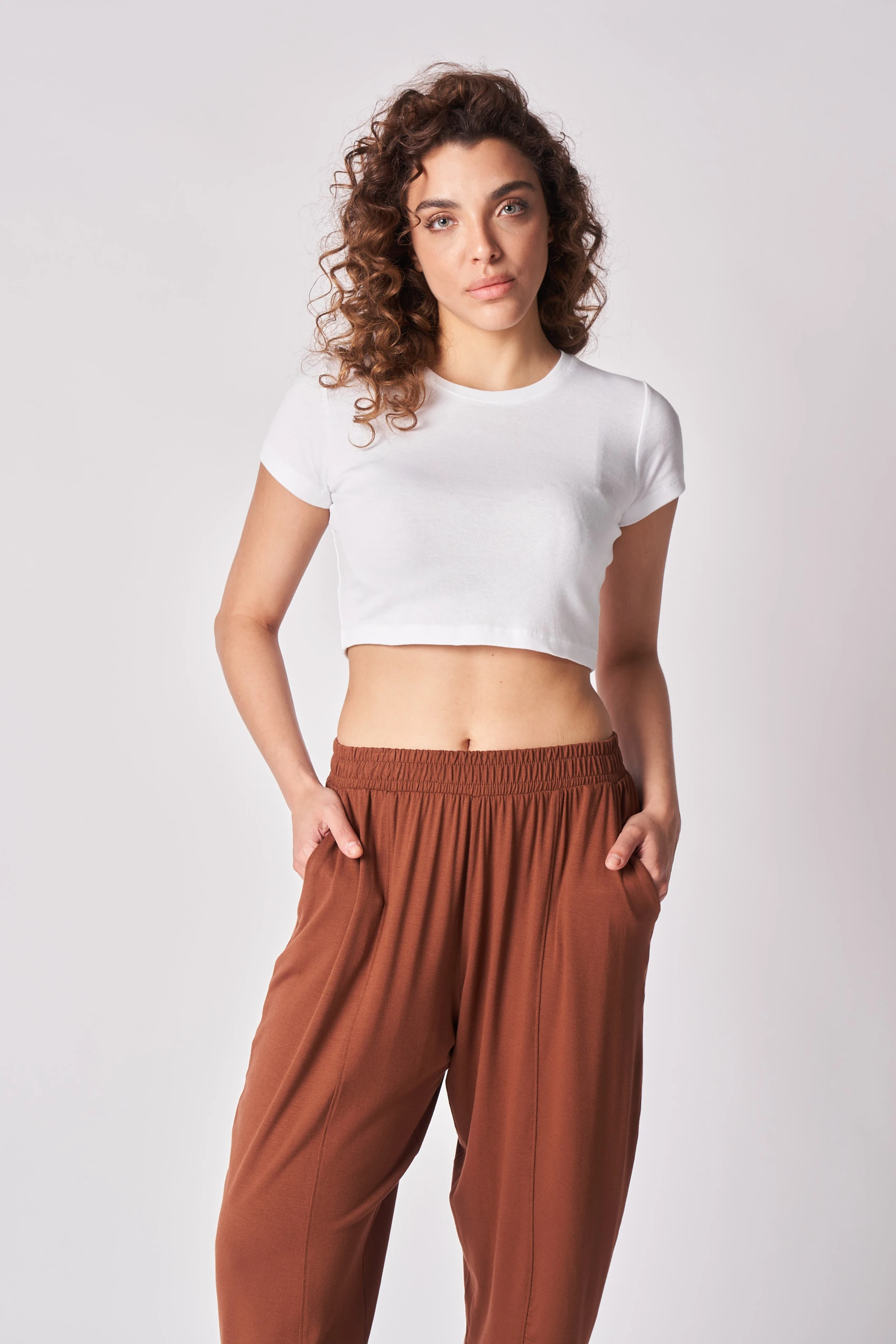 Kadın Beli Lastikli Regular Fit Dikiş Detaylı Şalvar Pantolon - Kahve