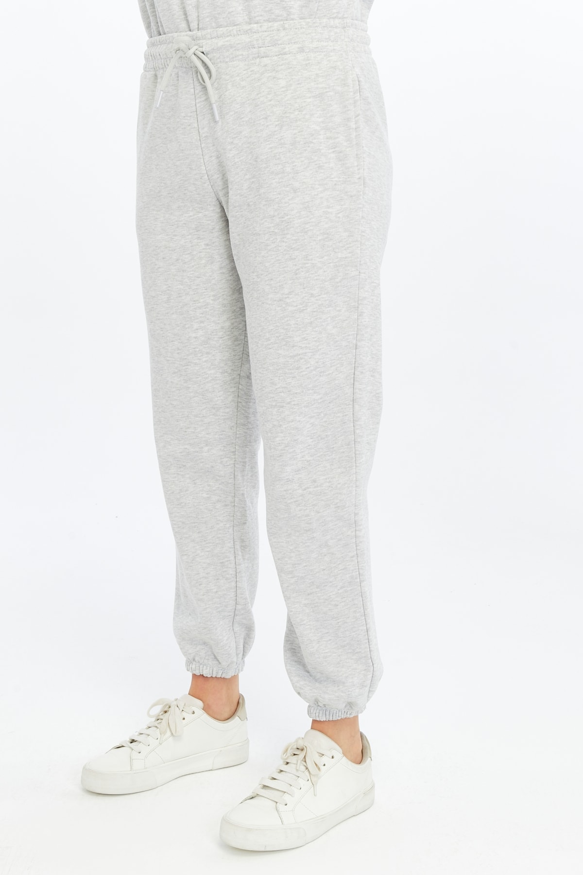 Kadın Lastikli Paça Cepli Regular Fit Jogger Eşofman Altı - Gri Melanj
