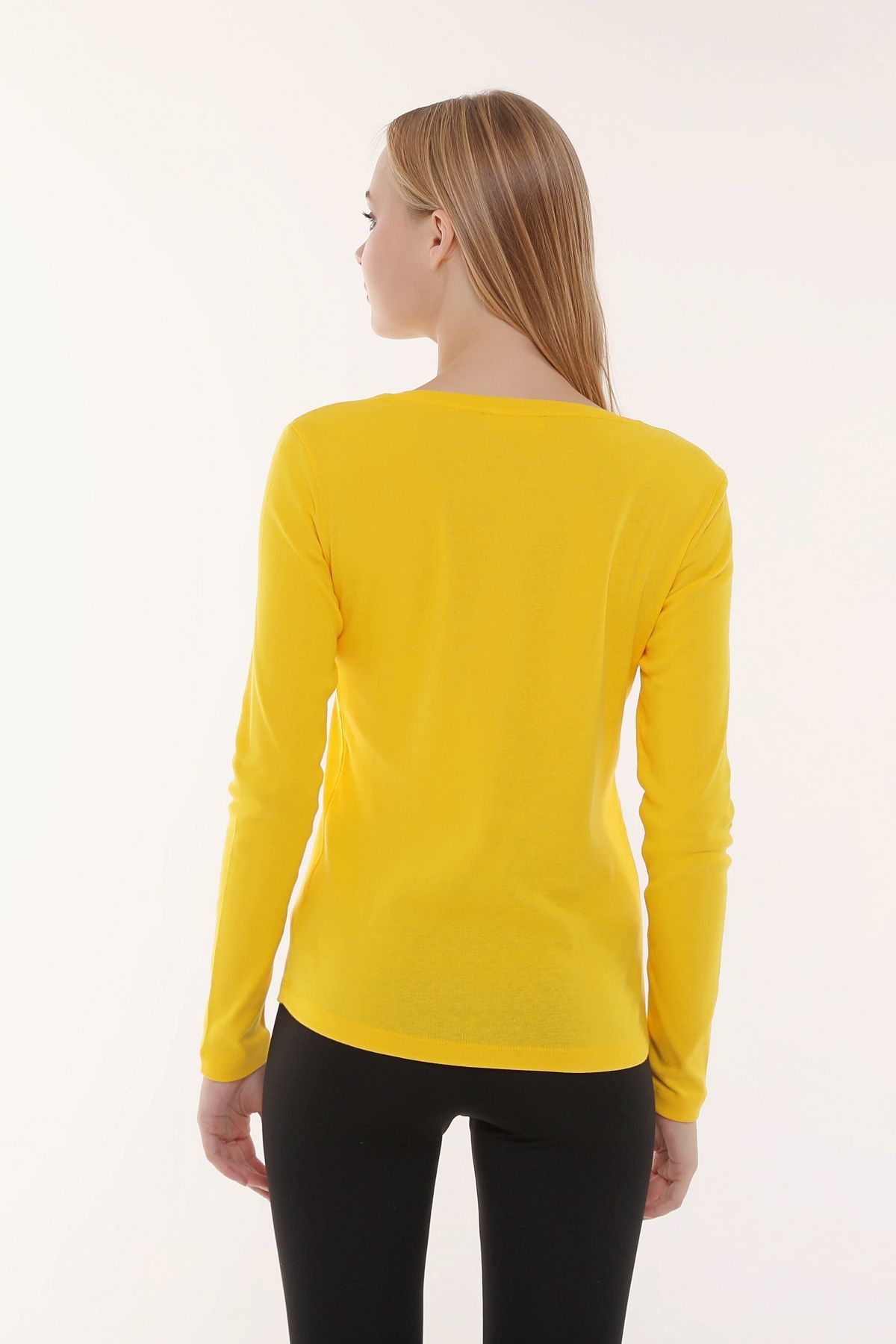 Kadın V Yaka Uzun Kollu Regular Fit Basic Tişört - SARI