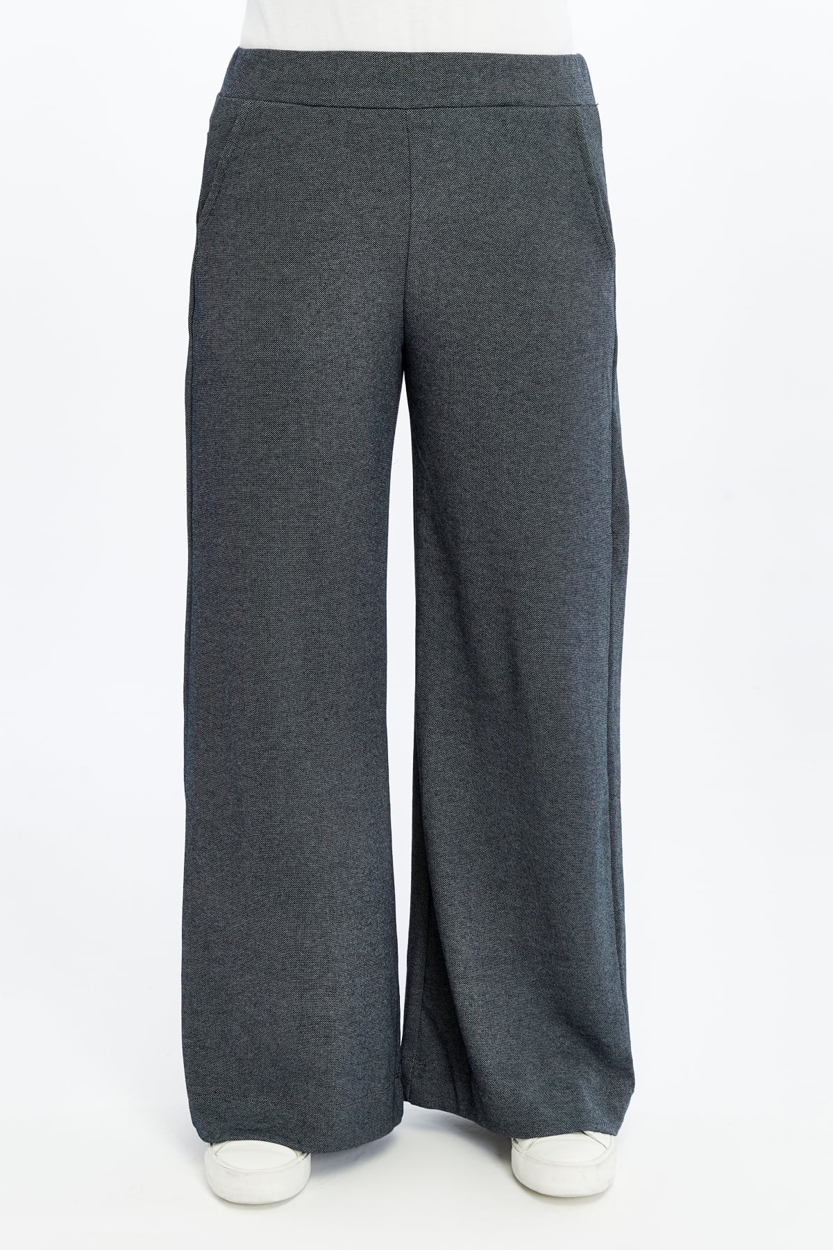 Kadın Bol Paça Cepli Regular Fit Pantolon
