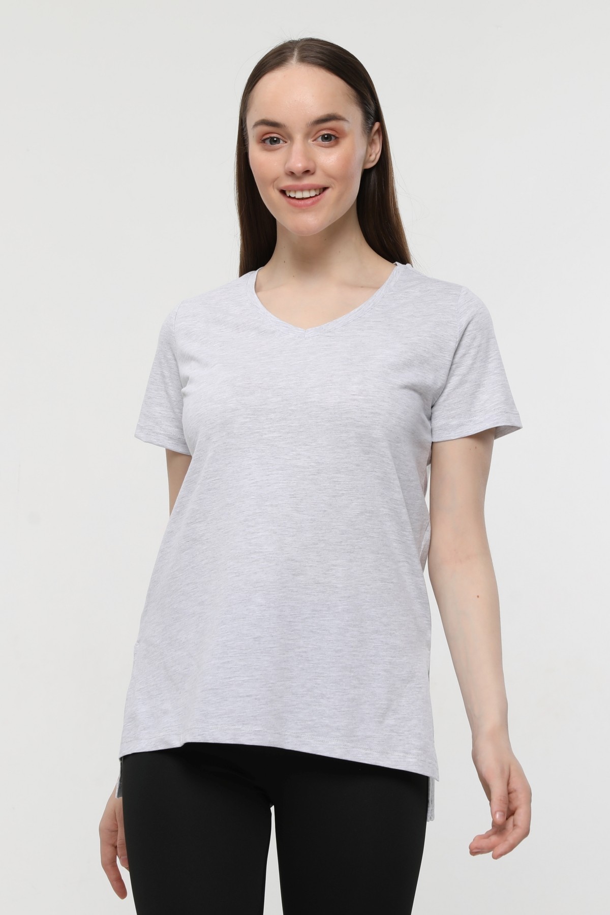 Kadın 3'lü Basic Regular Fit V Yaka Arkası Uzun Tişört Seti - Siyah-Beyaz-Gri