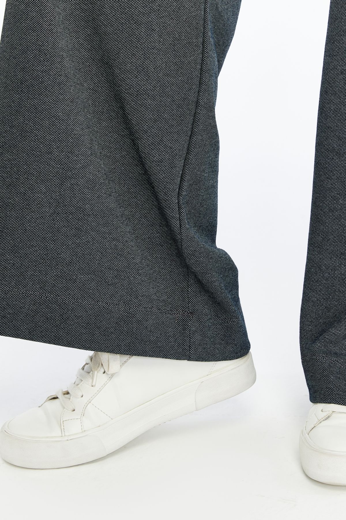 Kadın Bol Paça Cepli Regular Fit Pantolon