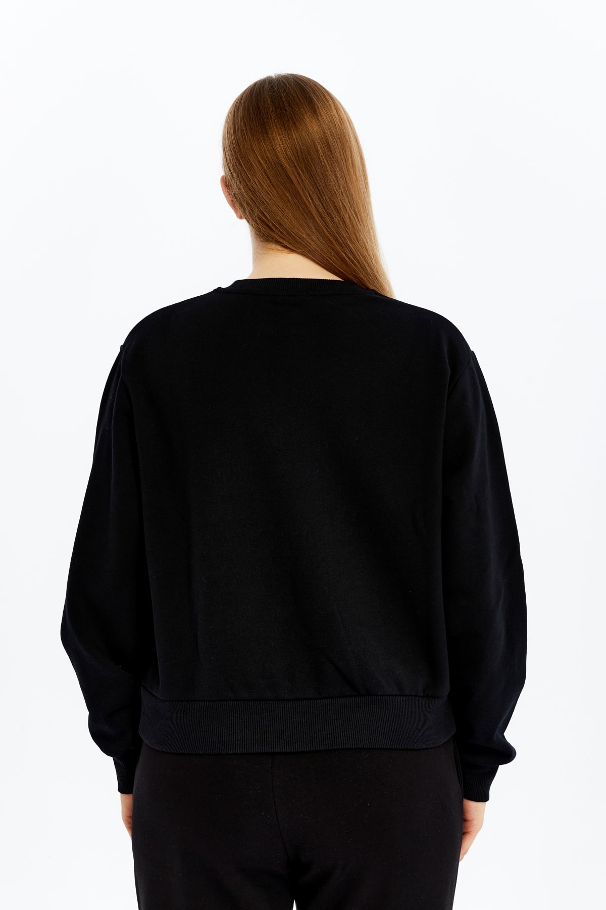 Kadın Bisiklet Yaka Regular Fit Basic Sweatshirt - SIYAH