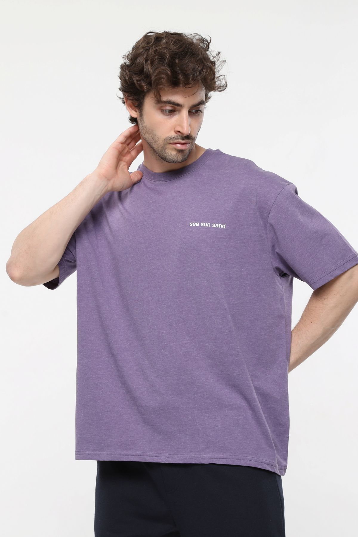 Erkek Bisiklet Yaka Kısa Kollu Oversize Fit Baskılı Tişört - Robin - Mor