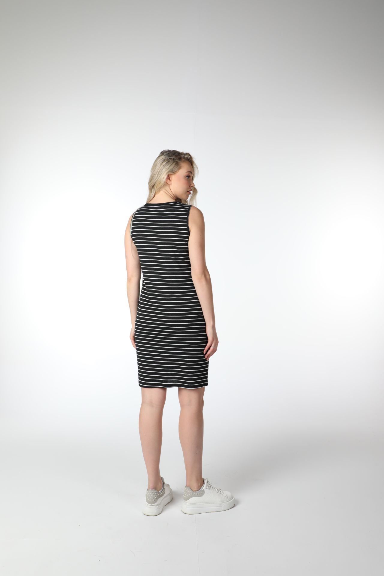 Kadın U Yaka Sıfır Kol Regular Fit Çizgili Elbise - Antrasit