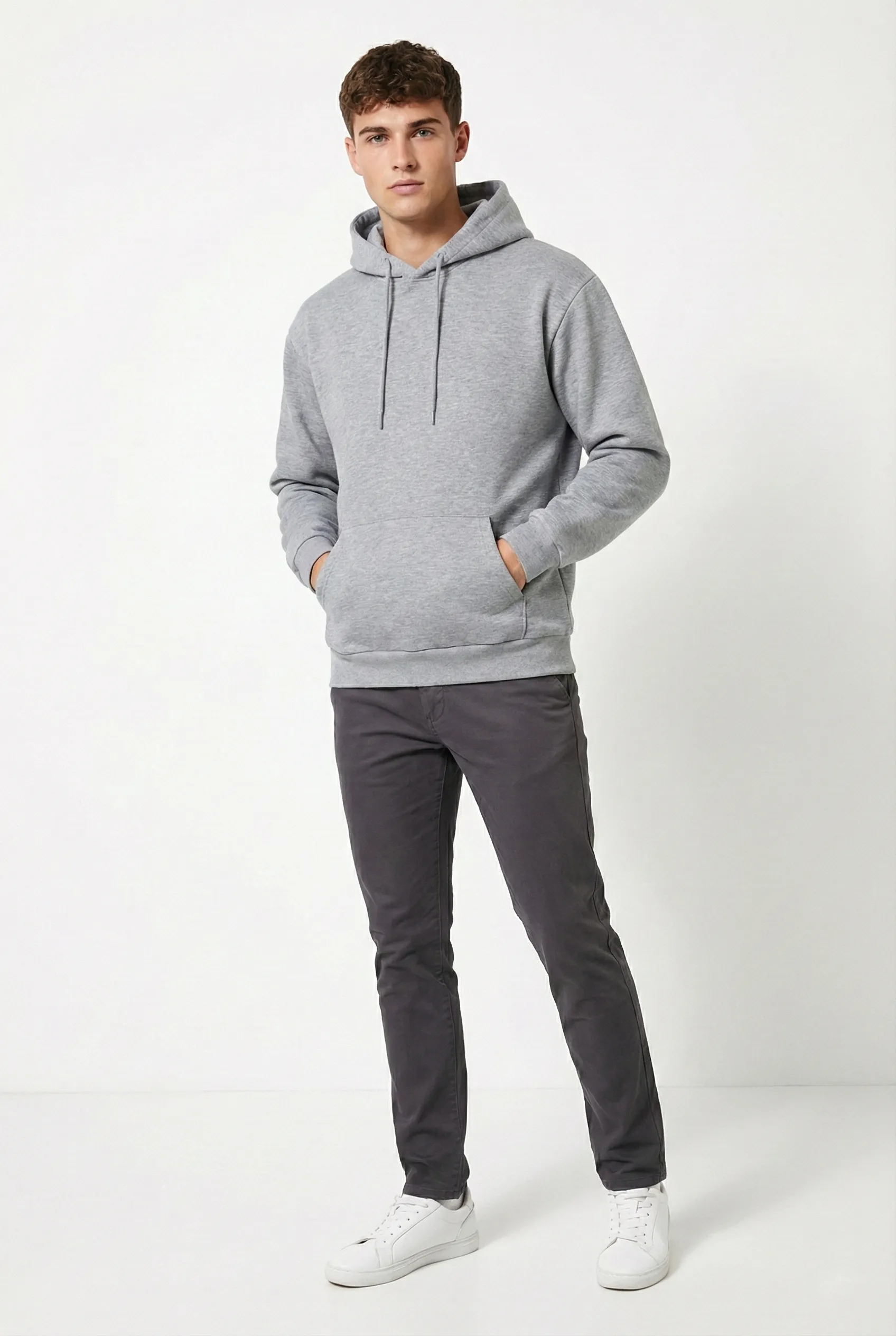 Erkek Kapüşonlu Şardonlu Regular fit Basic Sweatshirt