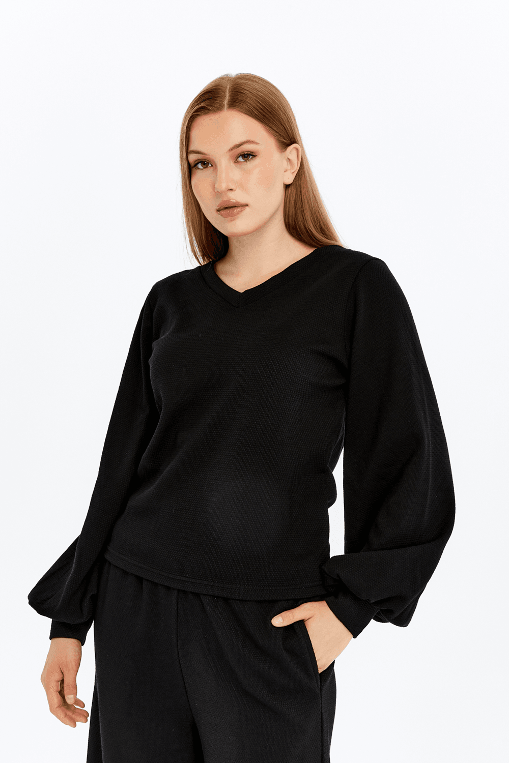 Kadın V Yaka Balon Kol Regular Fit Basic Bluz