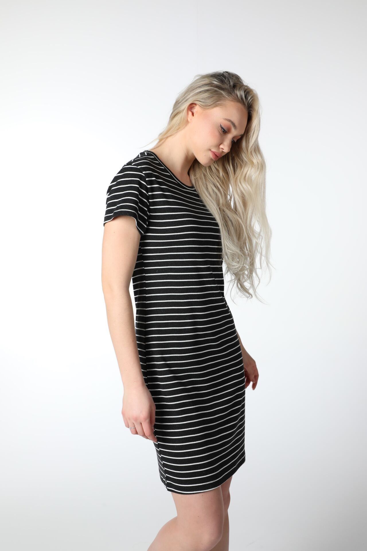 Kadın Regular Fit Çizgili Kısa Kollu Elbise