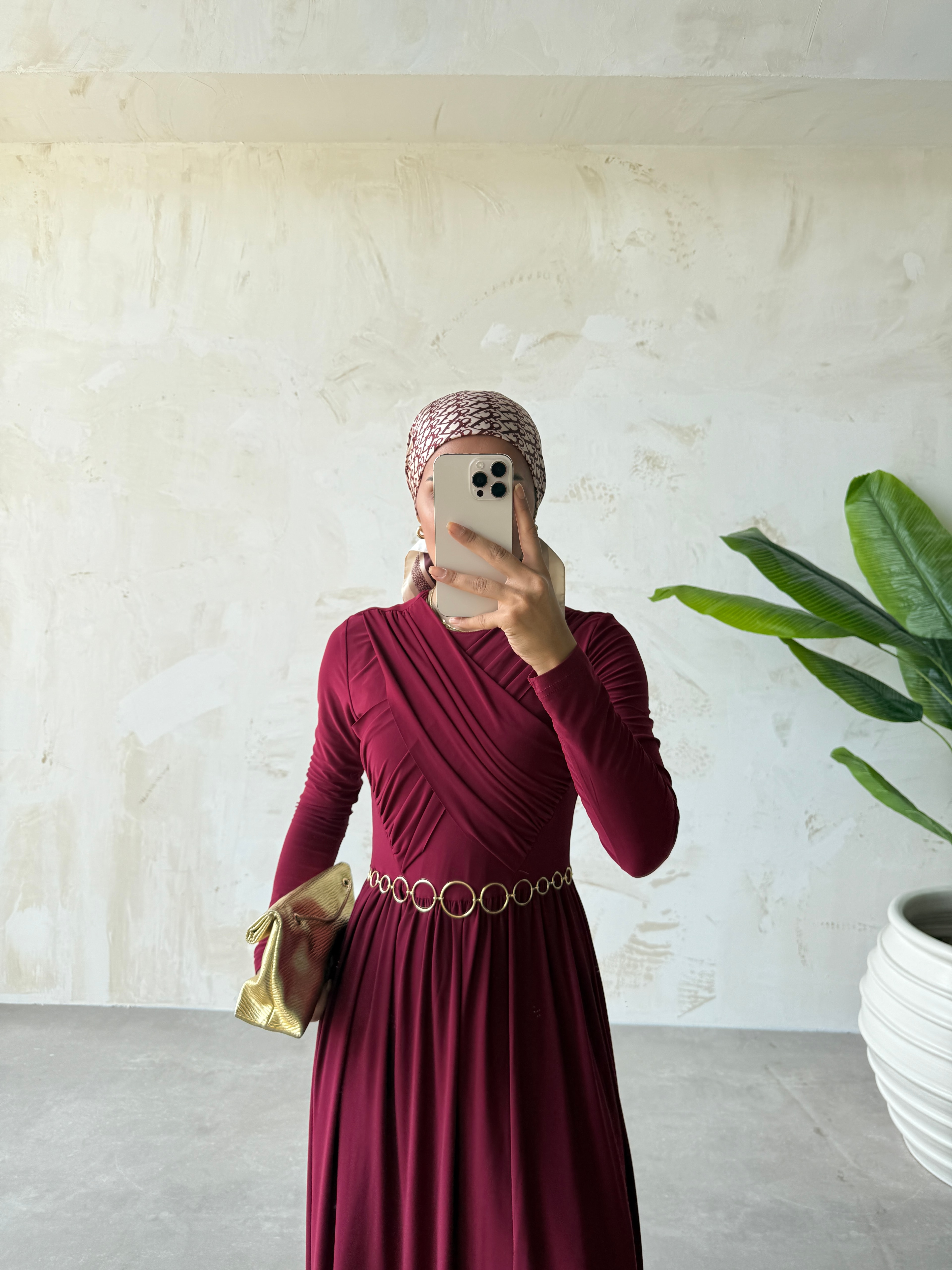 ZİNCİR KEMERLİ ELBİSE  - BORDO