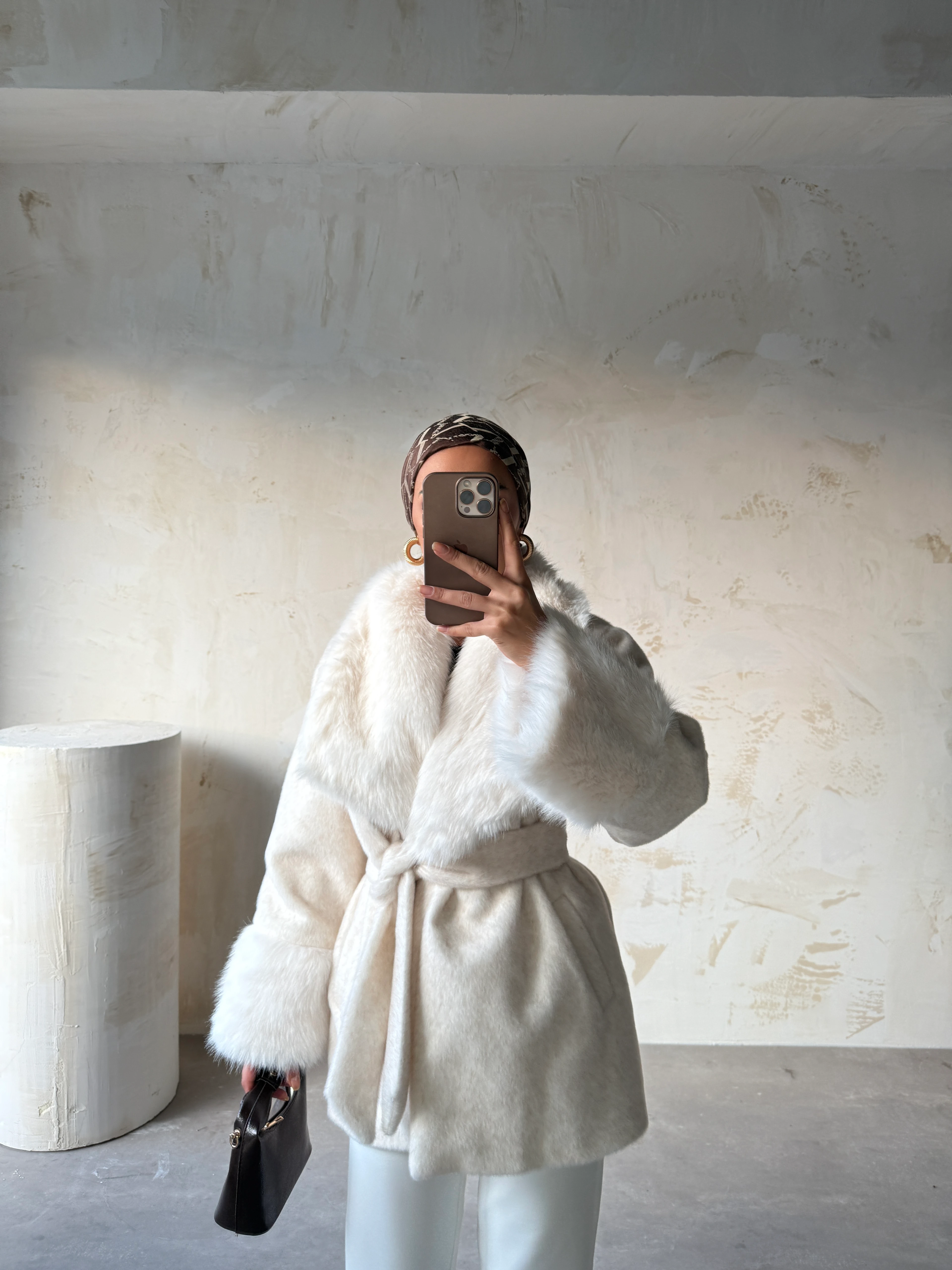 KÜRK YAKA KABAN  - Ekru