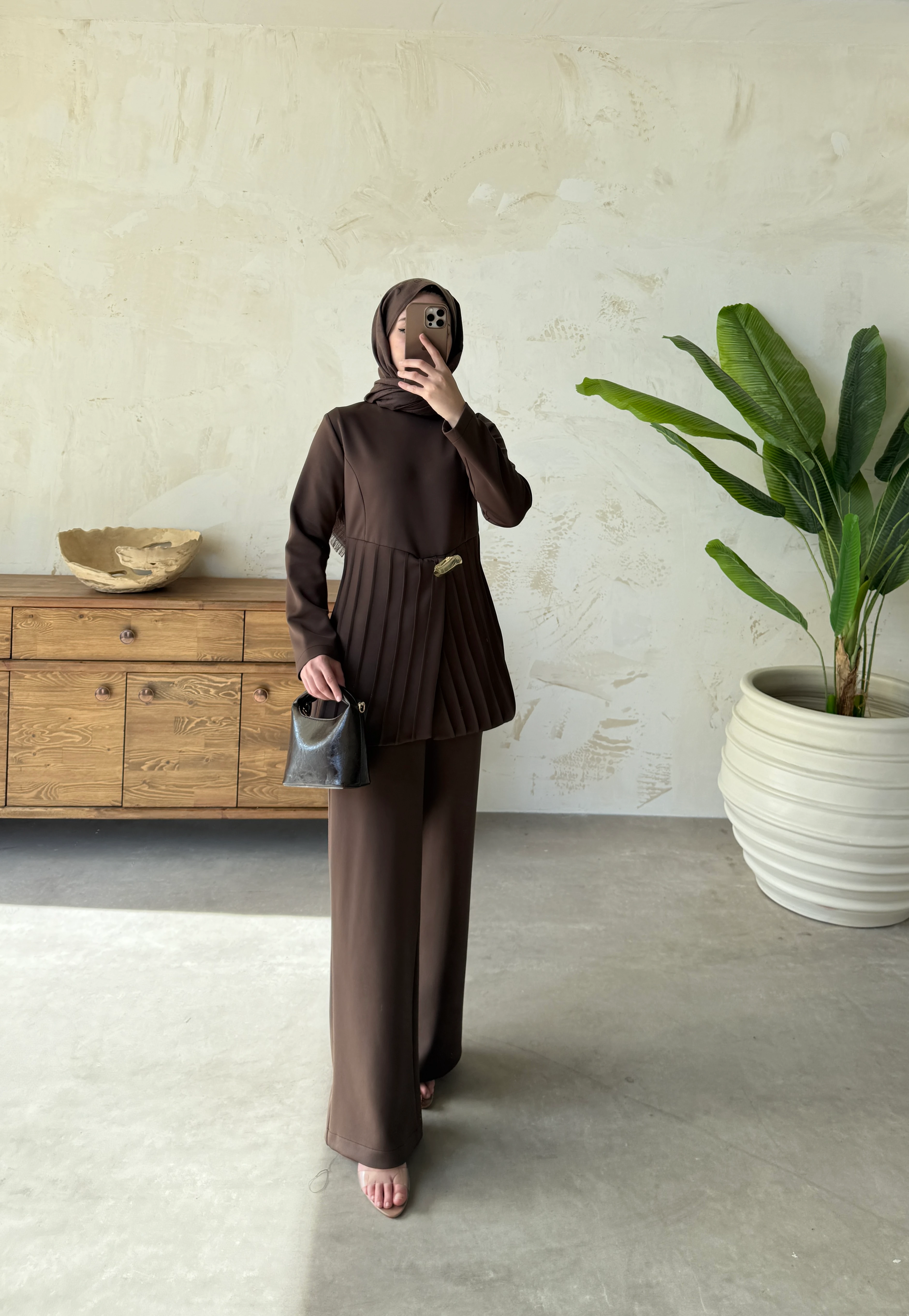 İSALLE TAKIM  - Acı Kahve