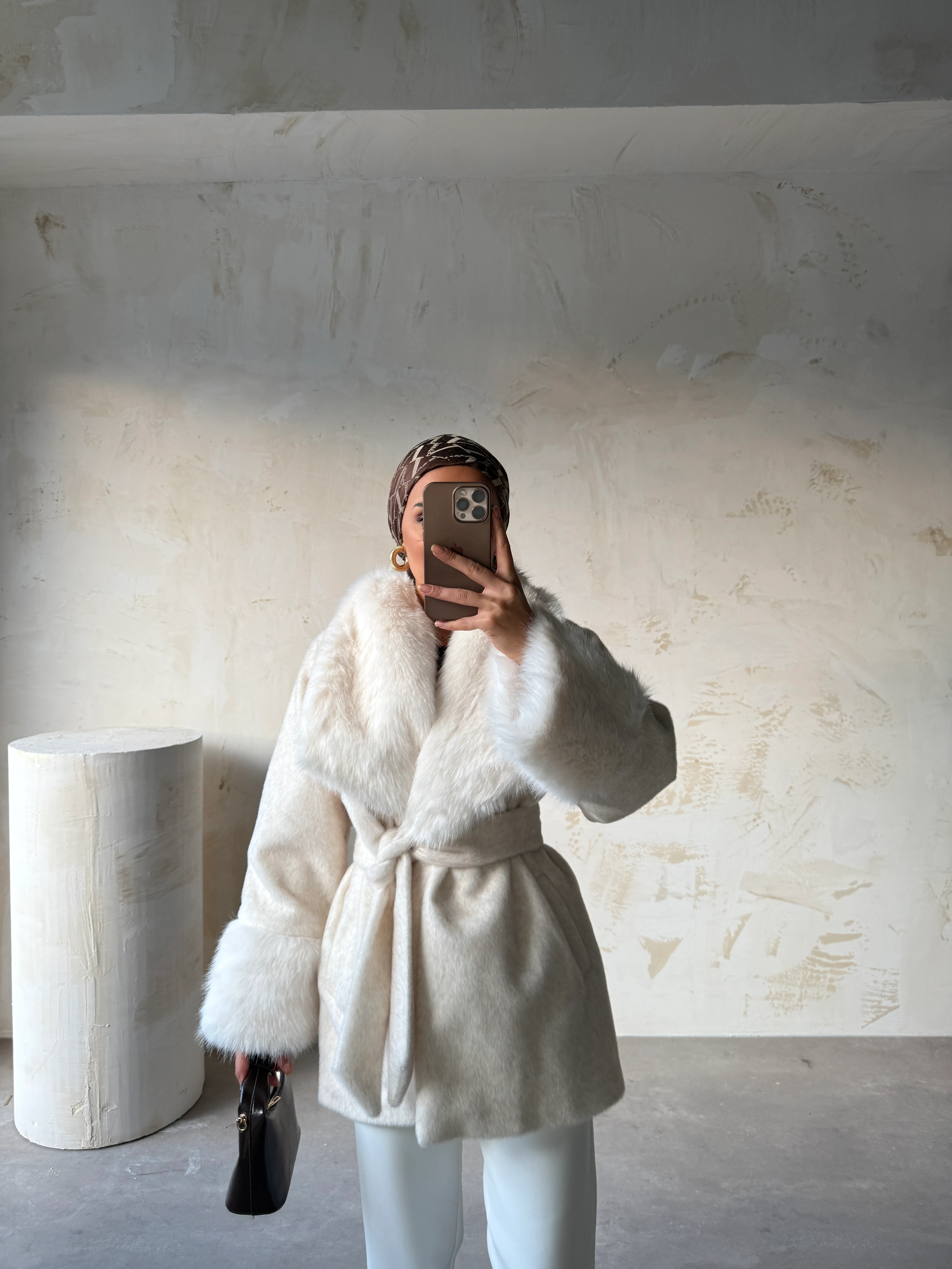 KÜRK YAKA KABAN  - Ekru