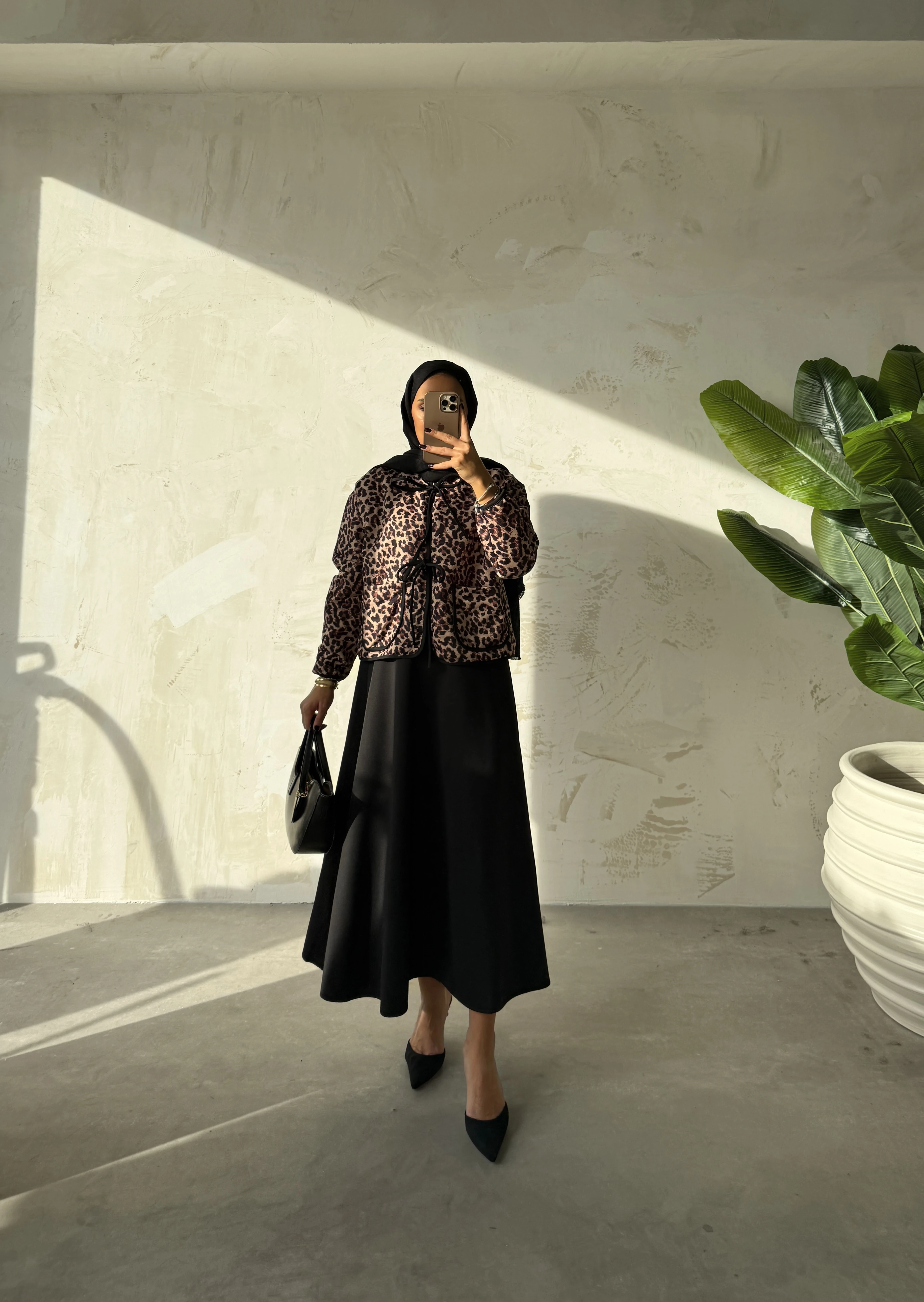 LAVNİ ETEKLİ TAKIM  - SİYAH