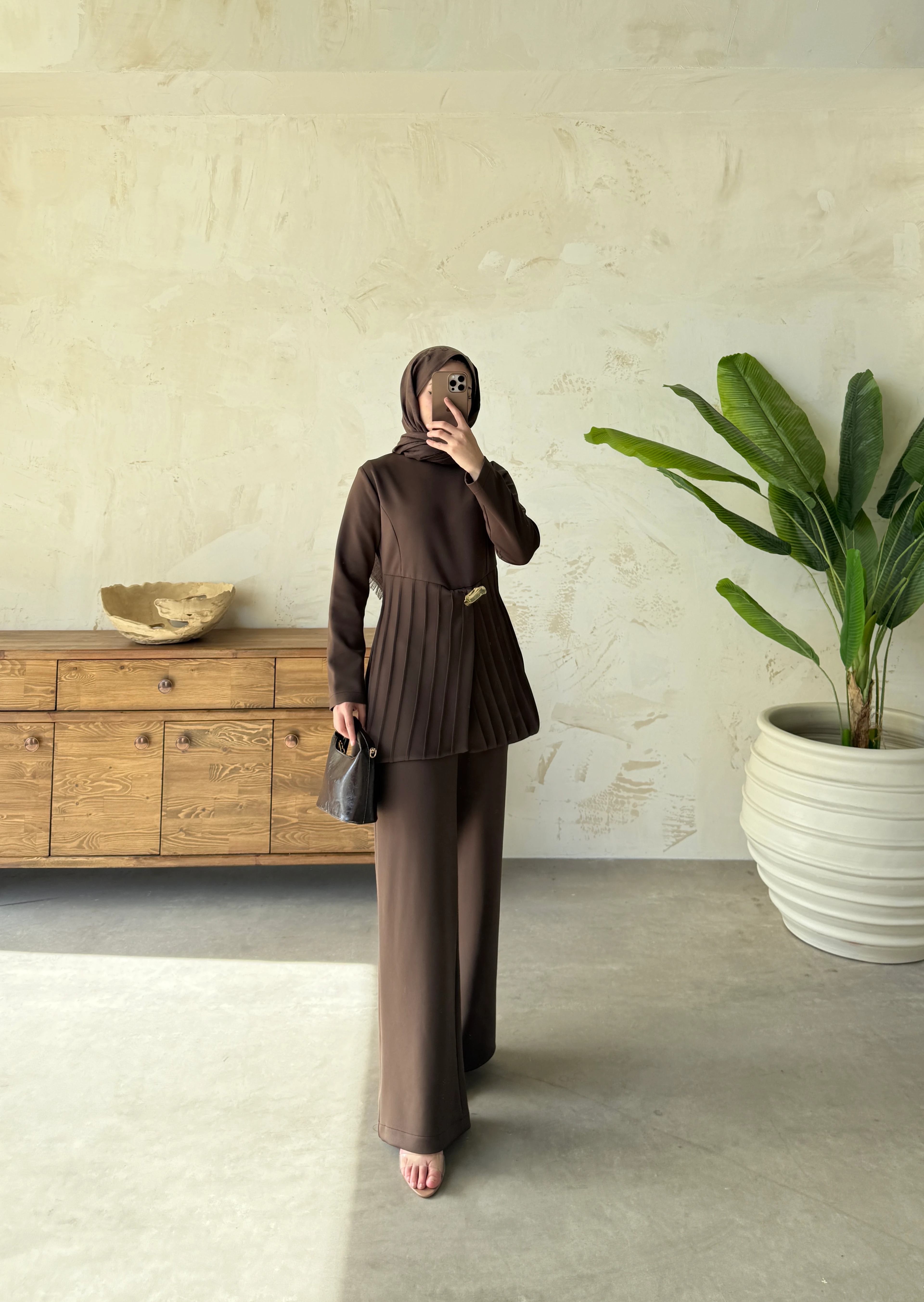 İSALLE TAKIM  - Acı Kahve