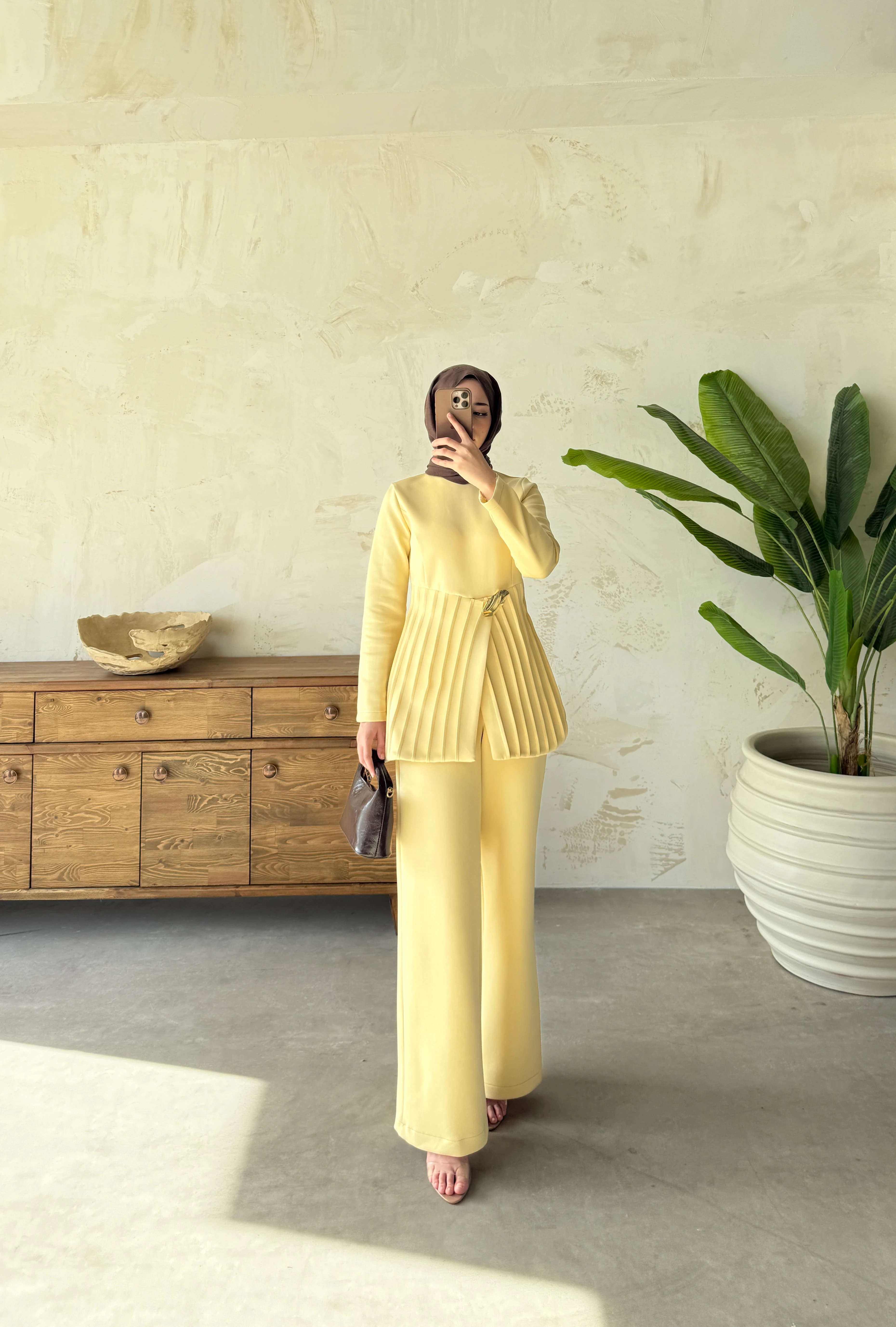 İSALLE TAKIM  - Sarı