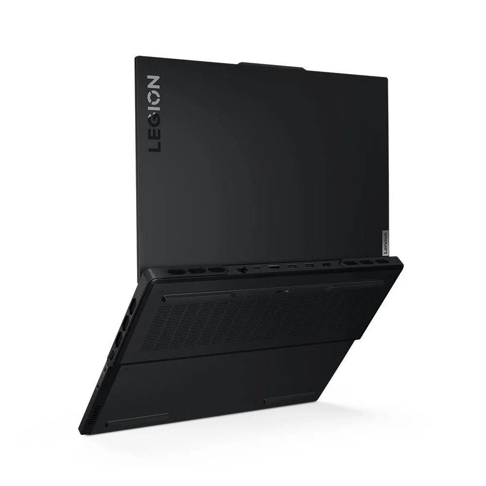 Lenovo Legion Pro 7 | Intel Core i9-14900HX | 32GB DDR5 | 1TB SSD | NVIDIA GeForce RTX 4090 7
