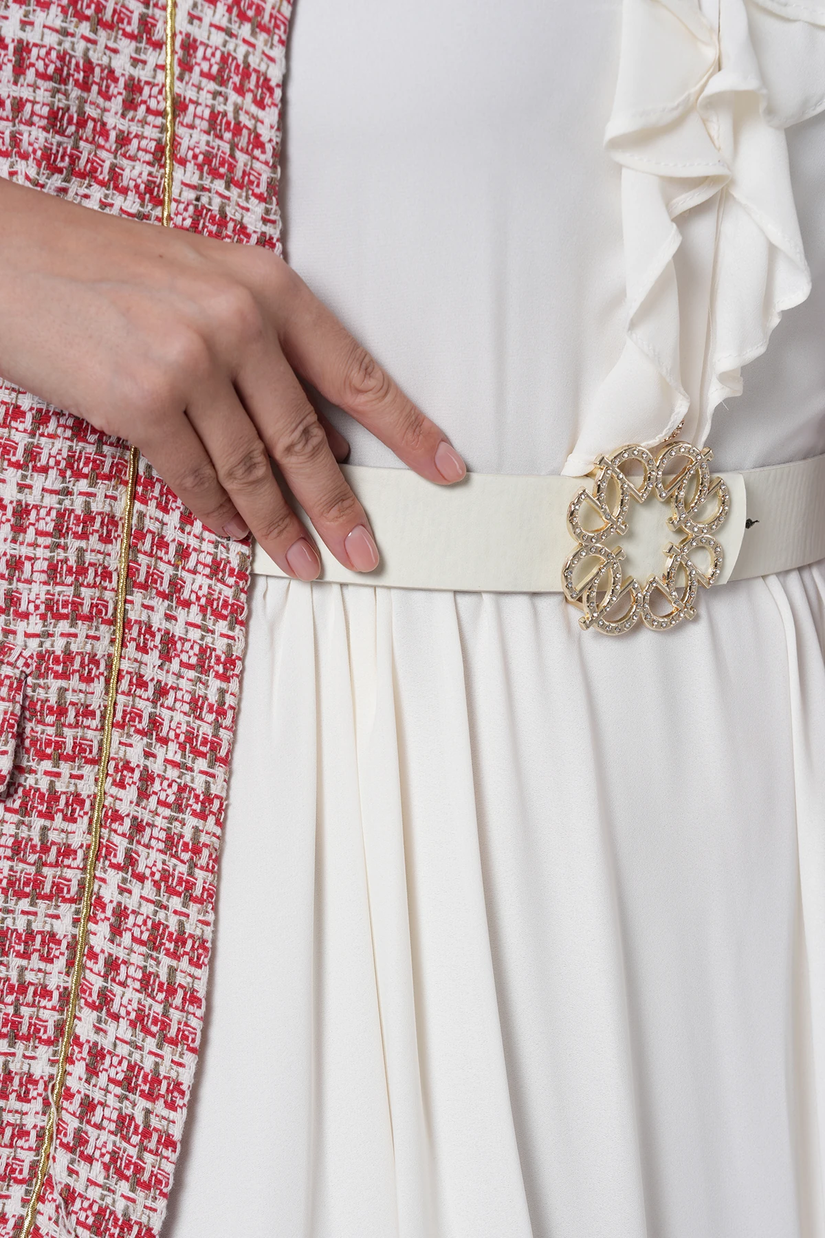 Fırfır Detaylı Kemerli Uzun Elbise