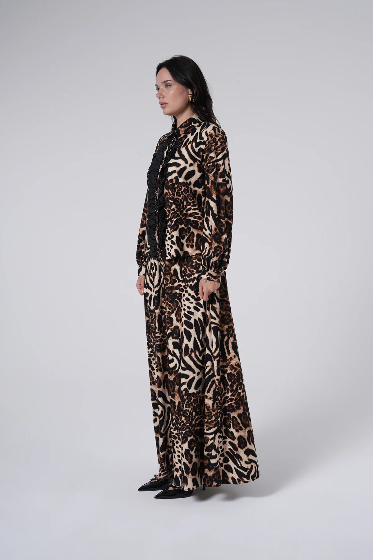 Leopar Desenli Fırfır Detaylı Uzun Takım