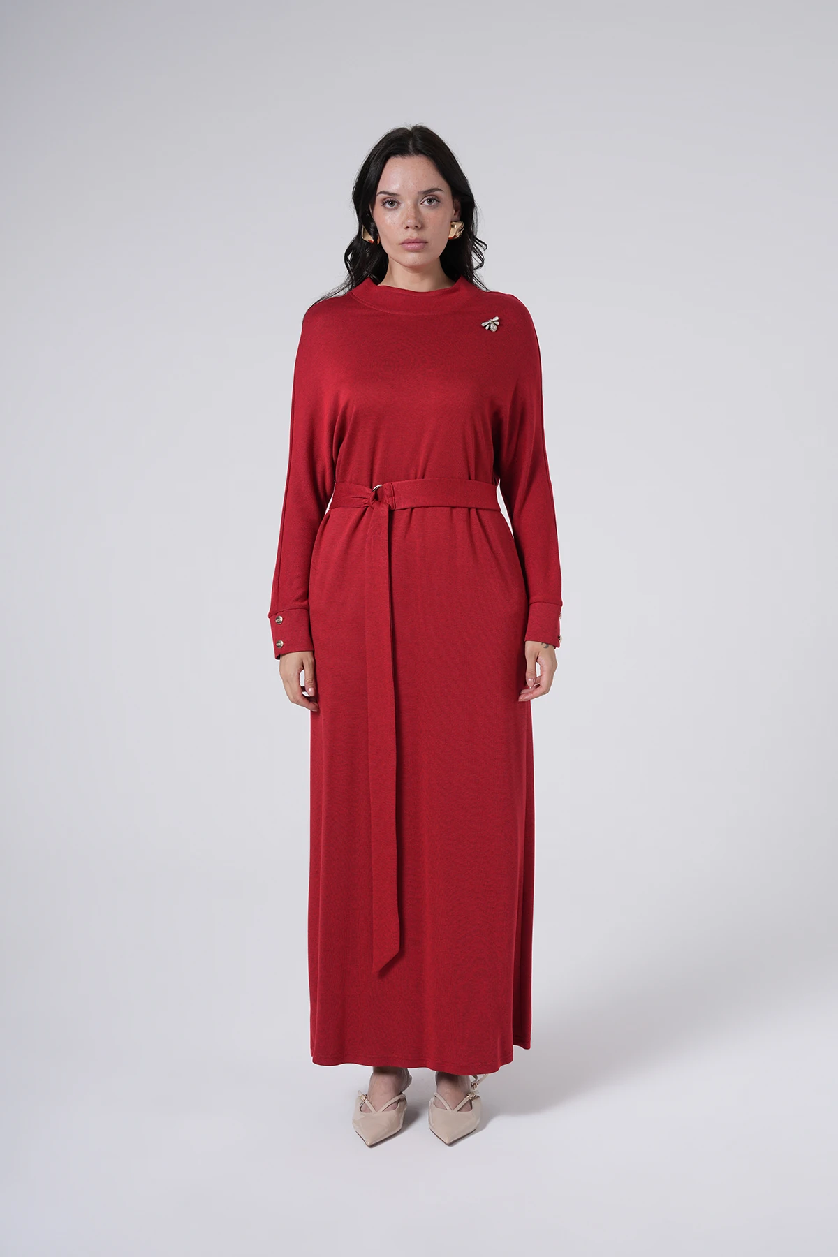 Arka Düğme Detaylı Kemerli Uzun Elbise