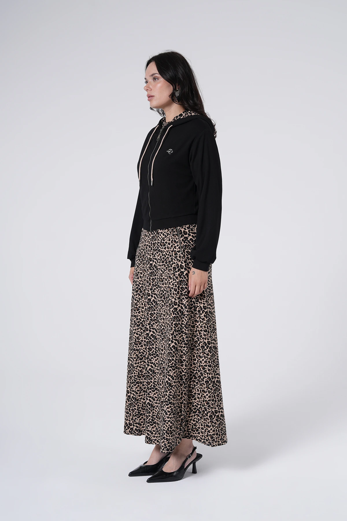 Kapüşonlu Leopar Desenli Elbise Takımı