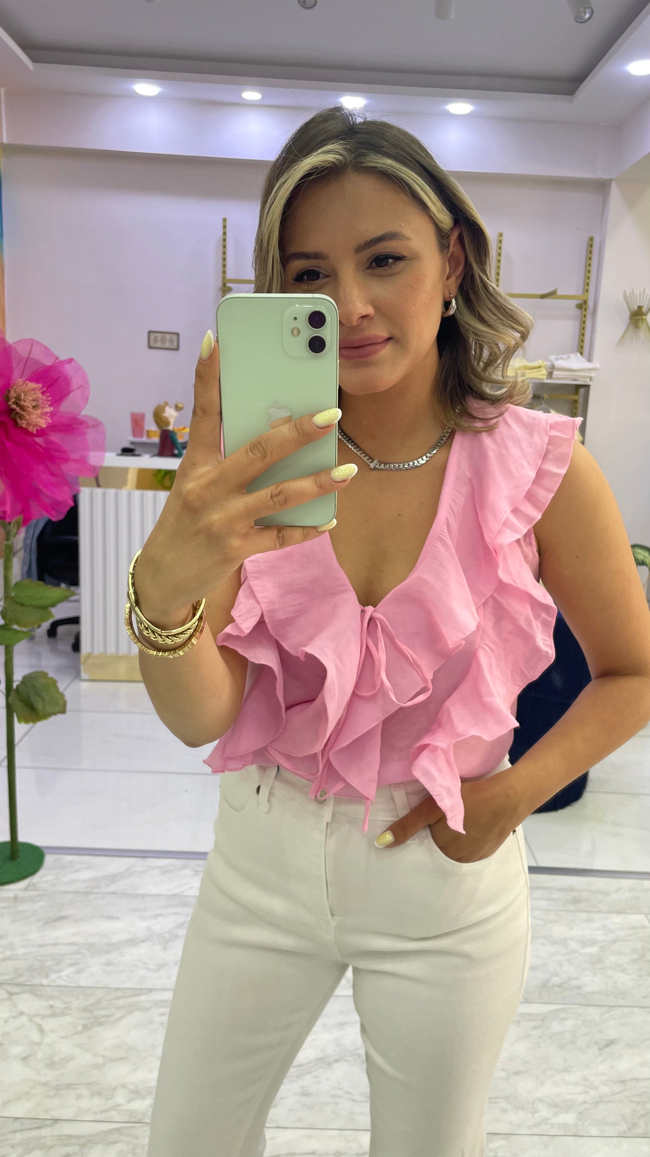 fırfırlı pembe bluz