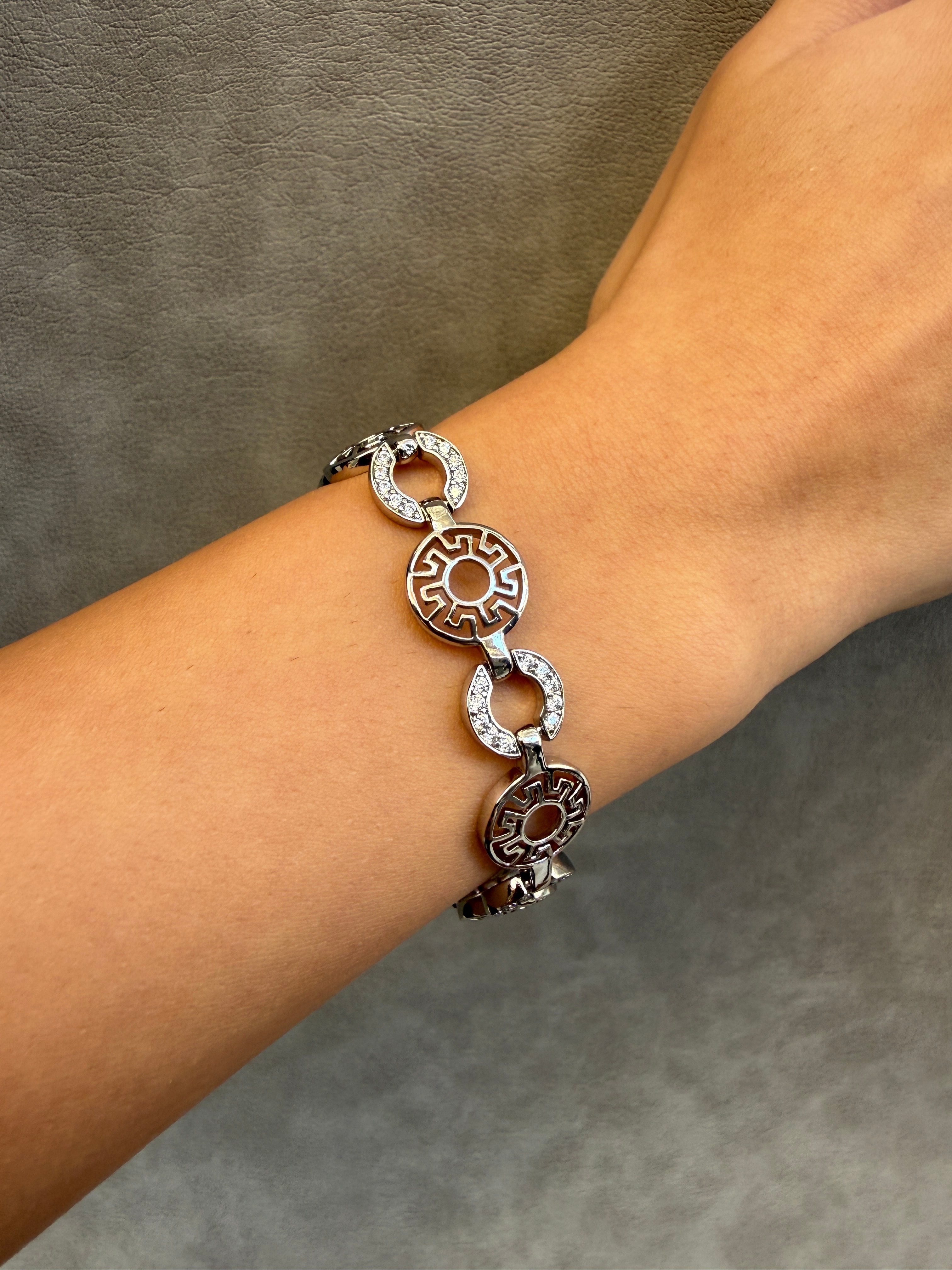 Zirkon Taşlı Halka Detaylı Etnik Bileklik