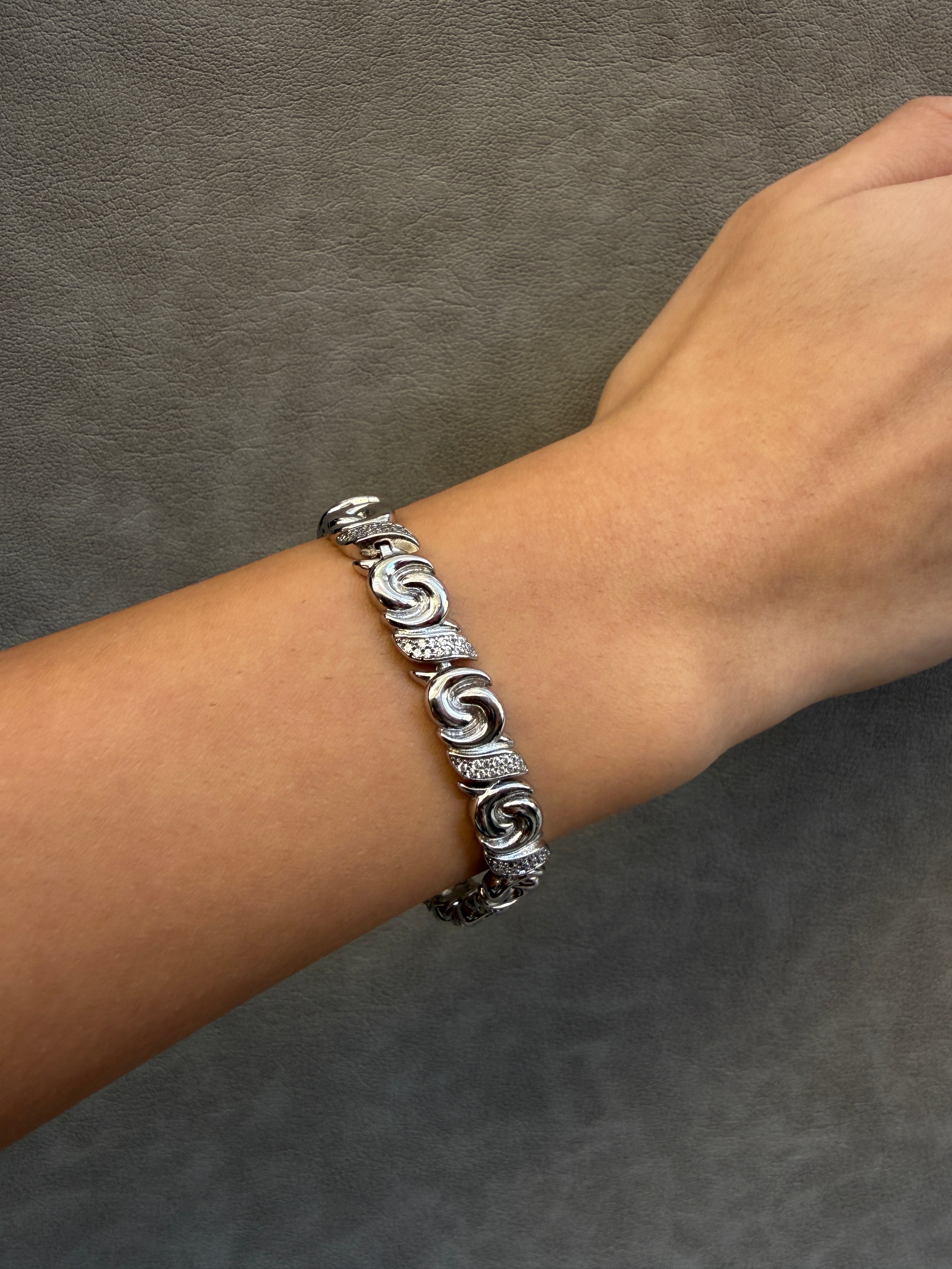 Zirkon Taşlı Tasarım Modern Bileklik