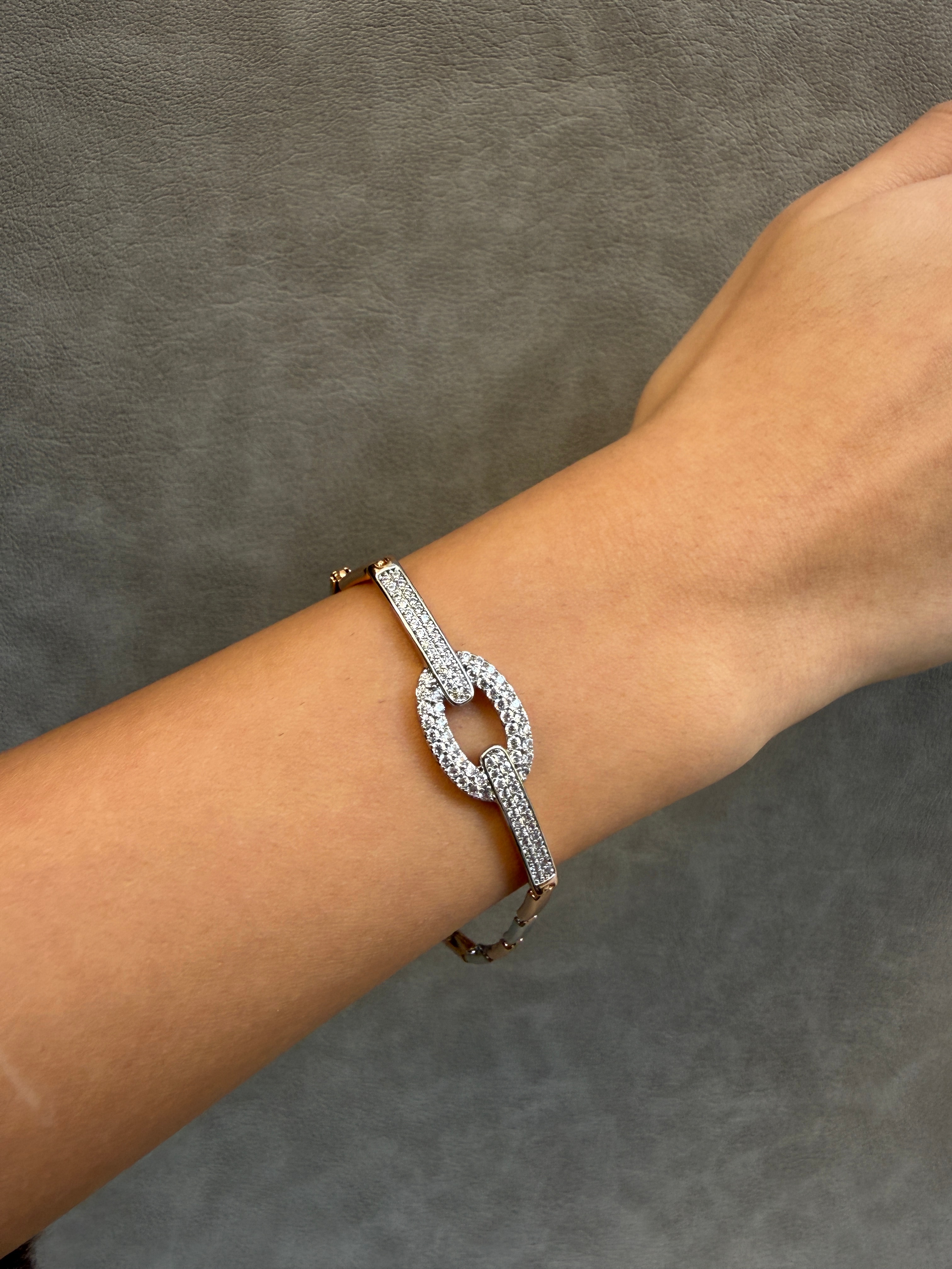 Zirkon Taşlı Tabaka Bileklik