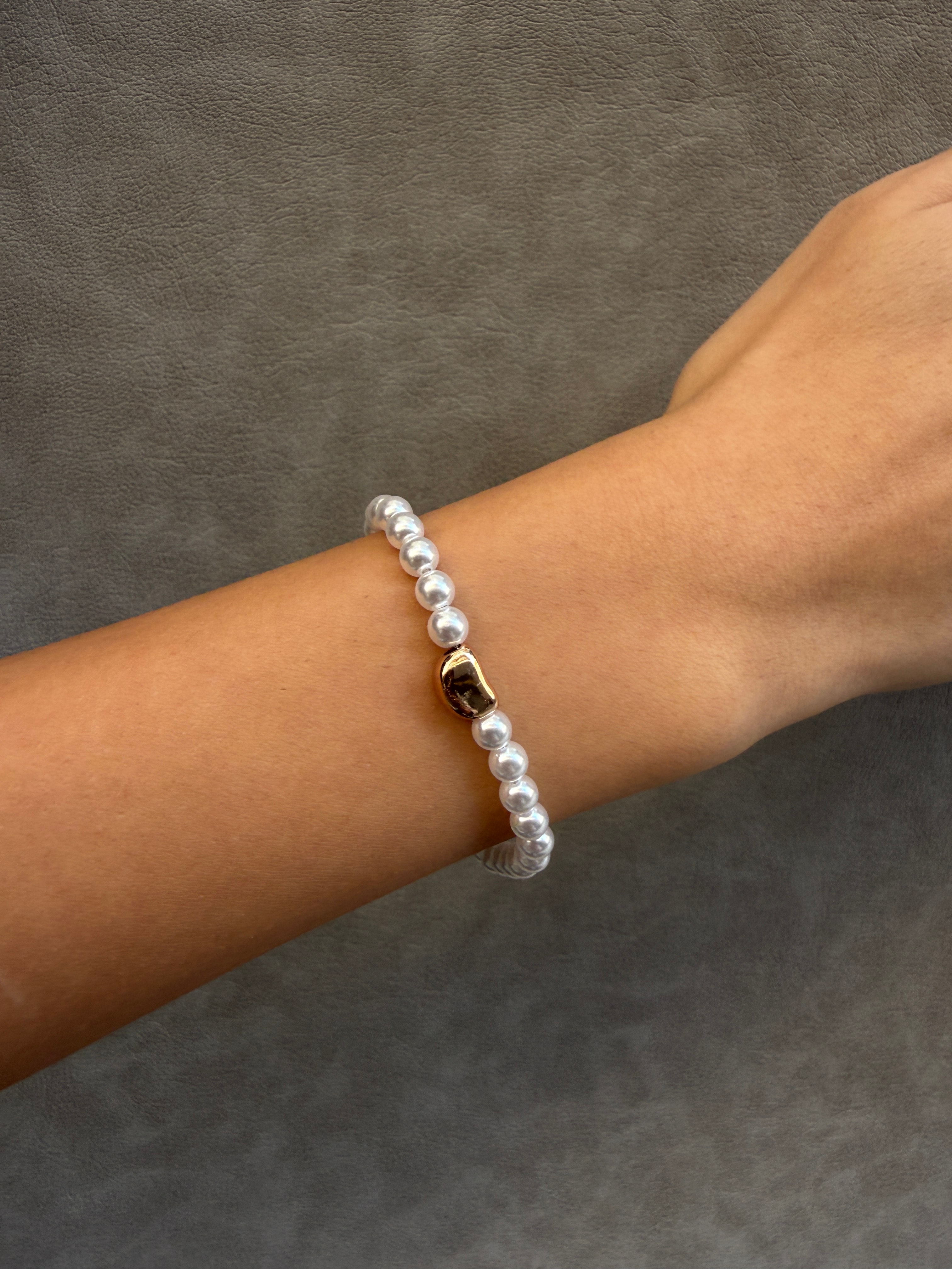 Gold Taş Detaylı İnci Bileklik