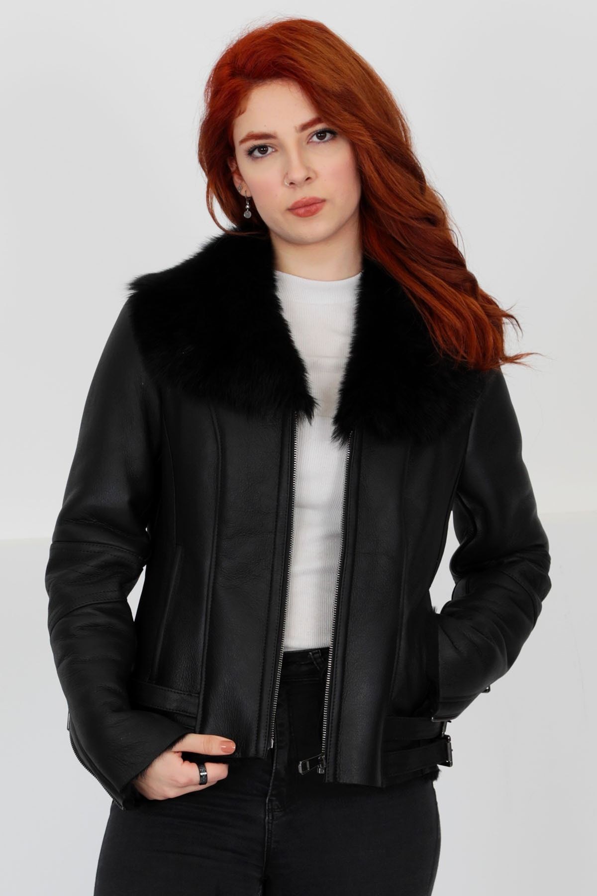 Siyah Hakiki Kürk Ve Deri Mont - Kemerli, Yakası Kürklü, Fit Kesim, Elegant Chic - 103722