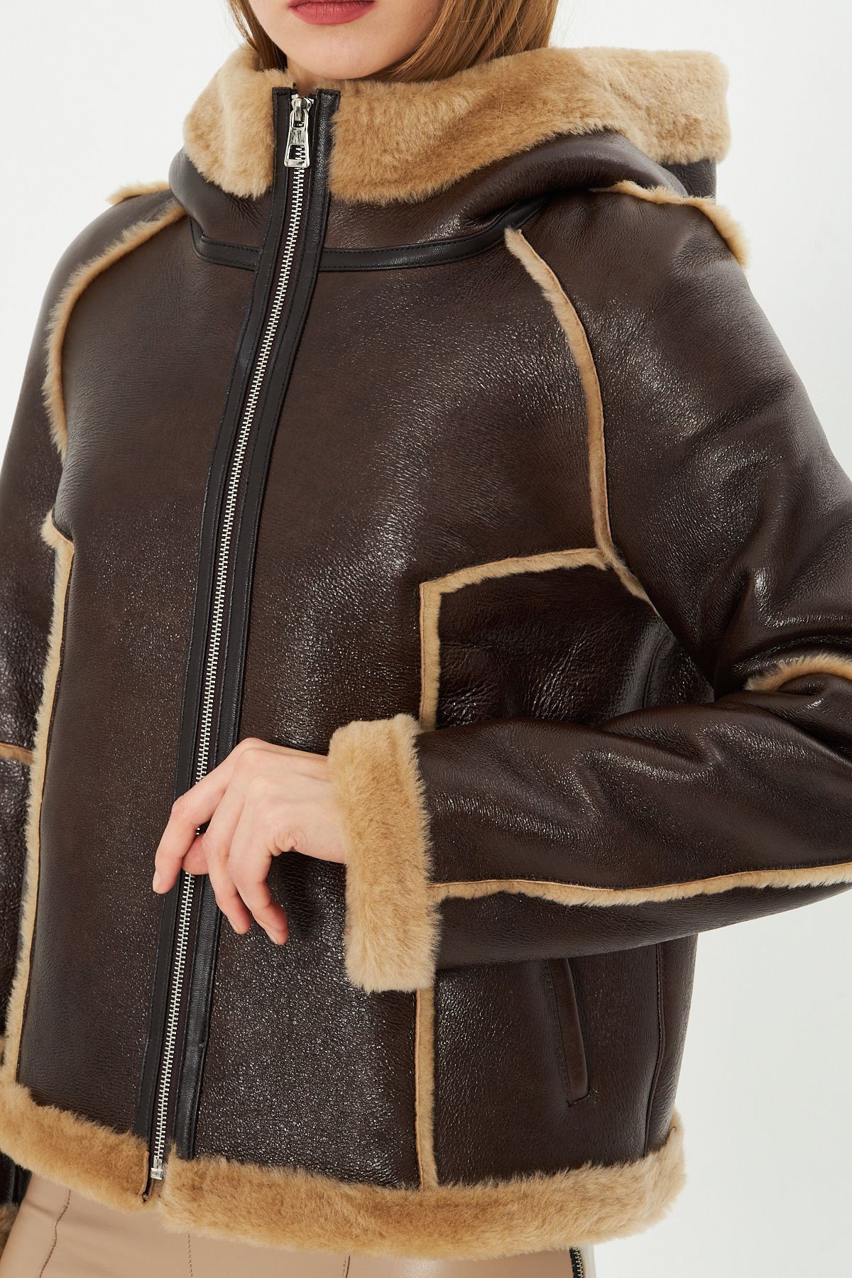Hakiki Deri Kapüşonlu Oversize Kadın Mont - İçi Kürklü - Kahverengi 65 cm - 115522