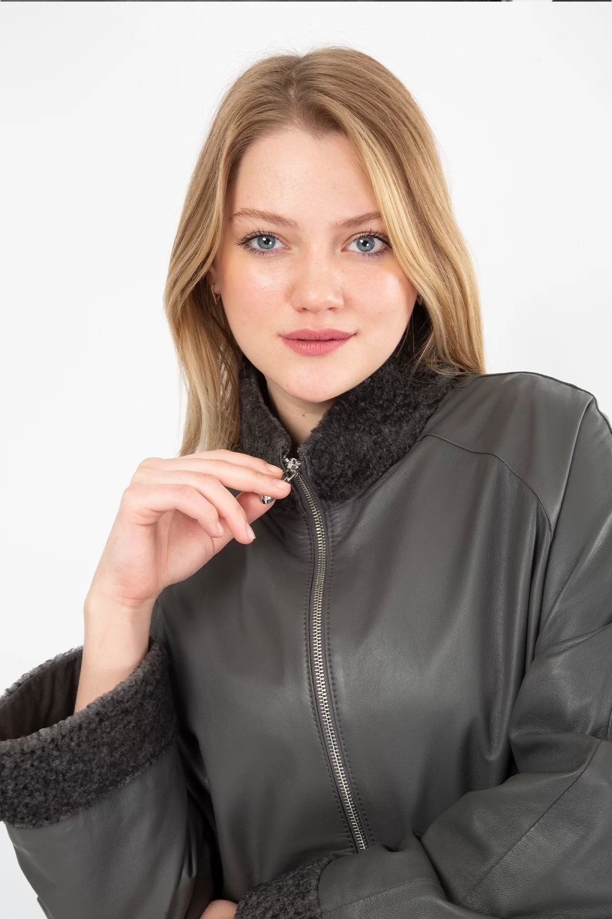 Hakiki Deri Mont Oversize Kürk Detaylı Ceket