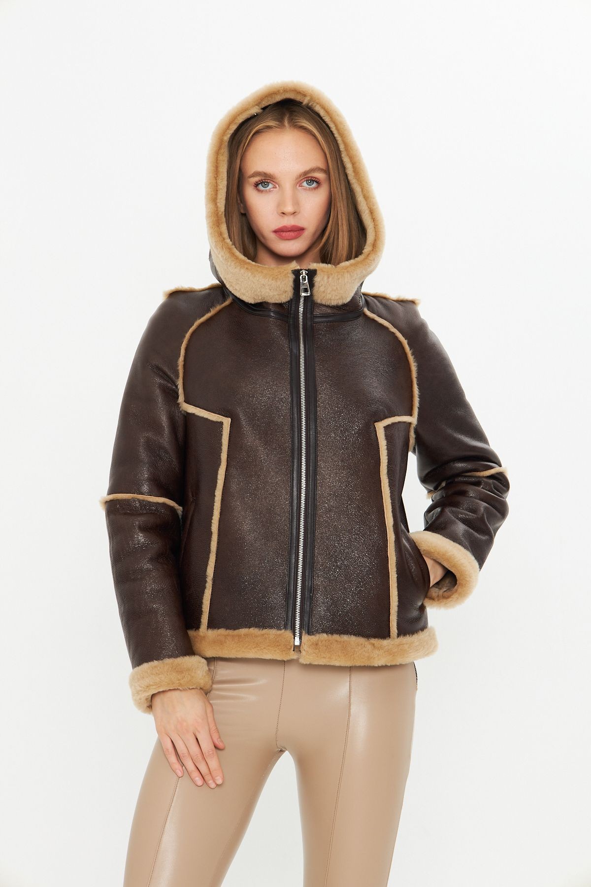 Hakiki Deri Kapüşonlu Oversize Kadın Mont - İçi Kürklü - Kahverengi 65 cm - 115522 - kahverengi