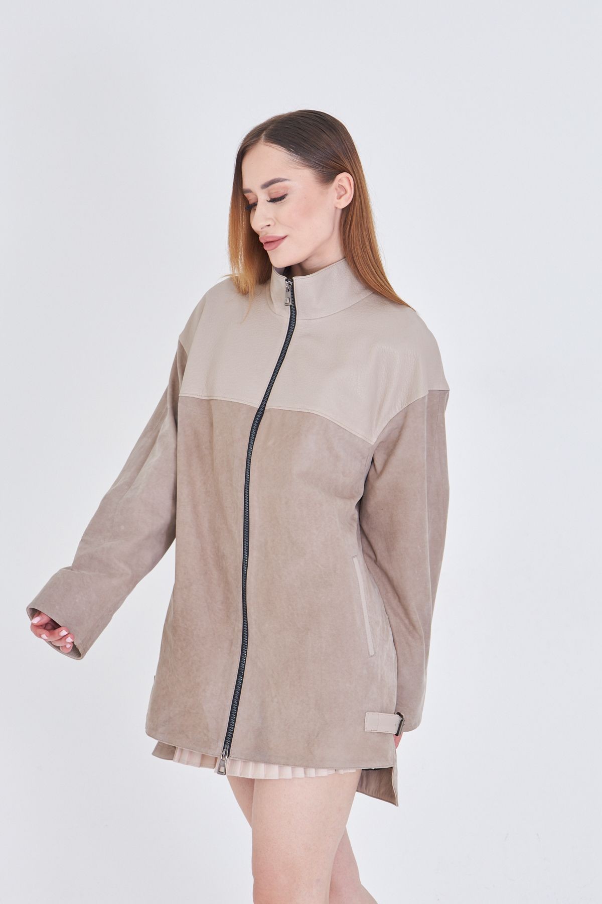 Kadın Bej Hakiki Deri Kaban – Jumbo & Süet Karışımı, Oversize Kalıp, Fermuarlı, 80 cm - 105122
