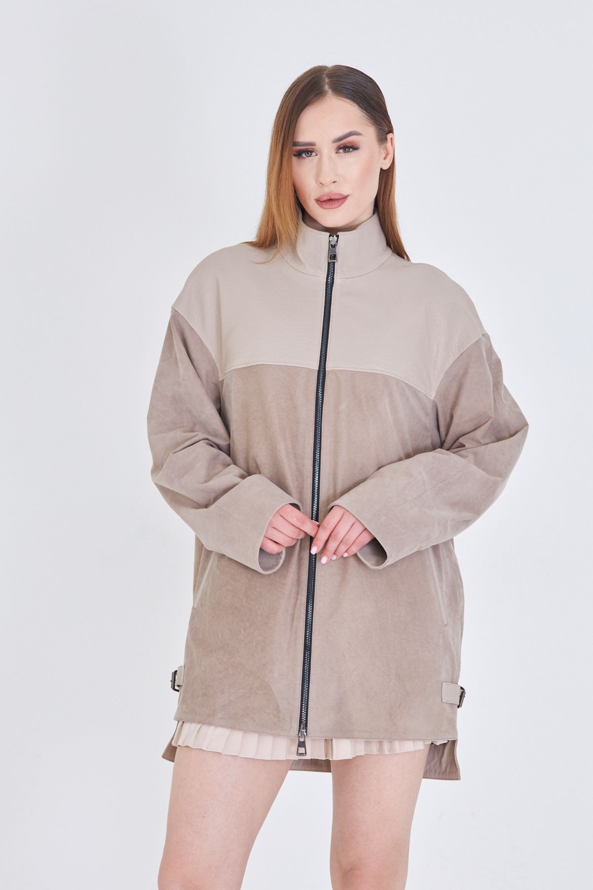 Kadın Bej Hakiki Deri Kaban – Jumbo & Süet Karışımı, Oversize Kalıp, Fermuarlı, 80 cm - 105122