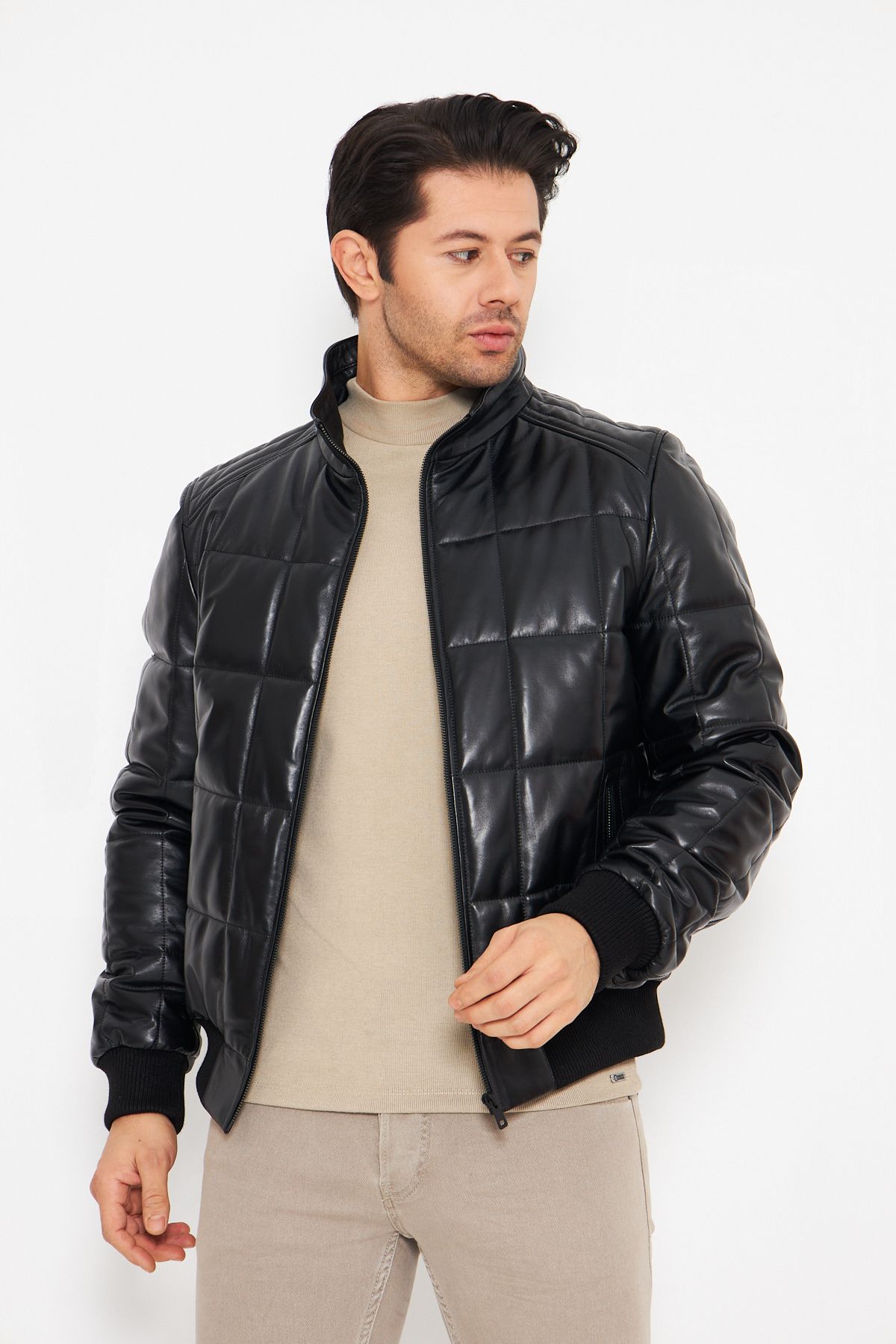 Erkek Hakiki Deri Şişme Mont - Siyah, 70 cm, Hakim Yaka, Fermuarlı, Soğuk Havaya Dayanıklı - 503622